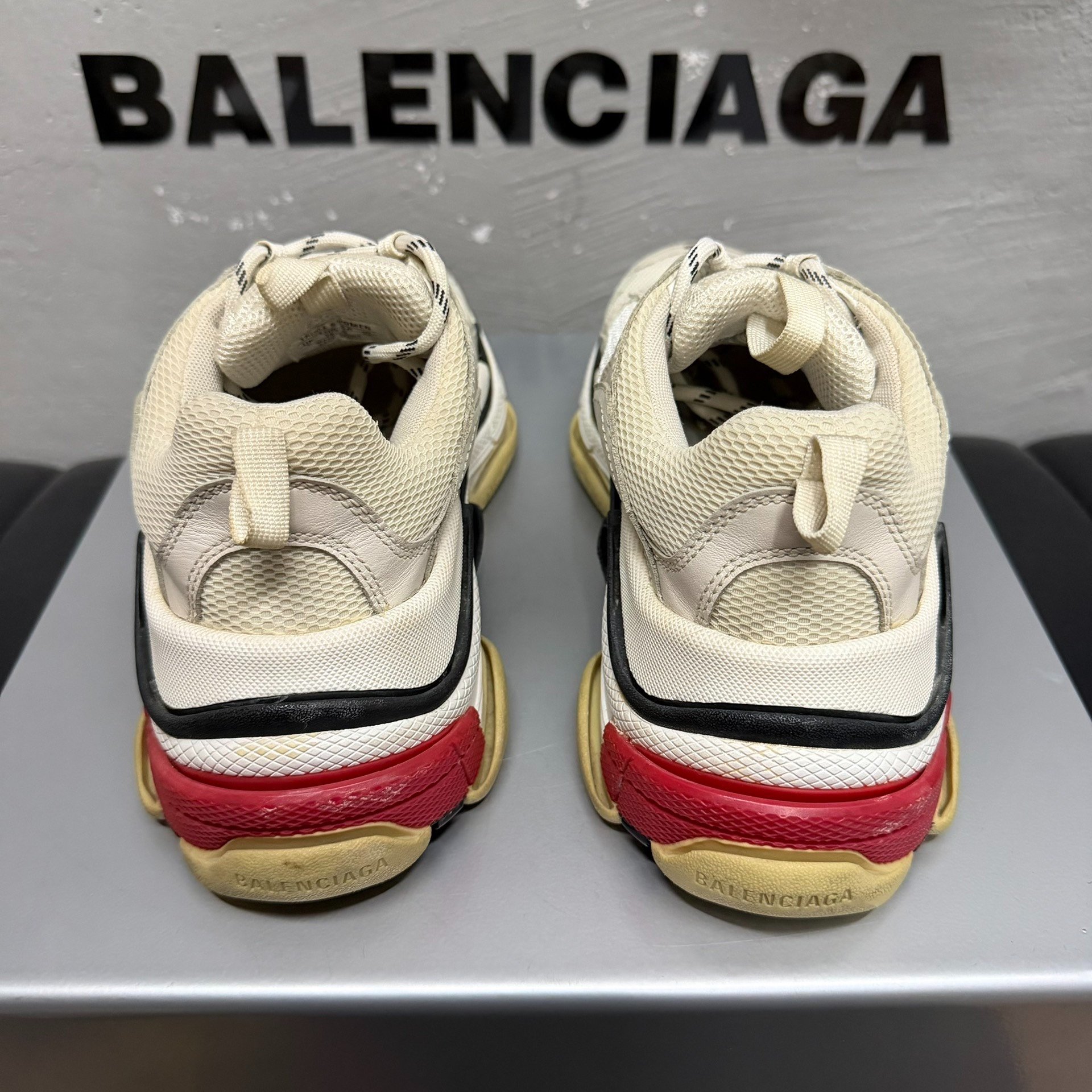 Balenciaga Triple S Beige Red Size 39 — label