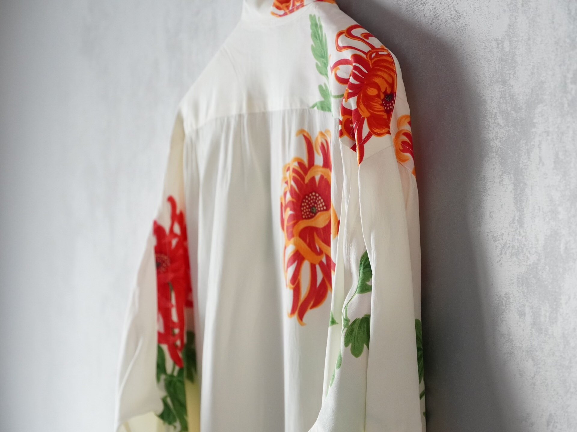 Yohji Yamamoto 96SS Floral Shirt — detail