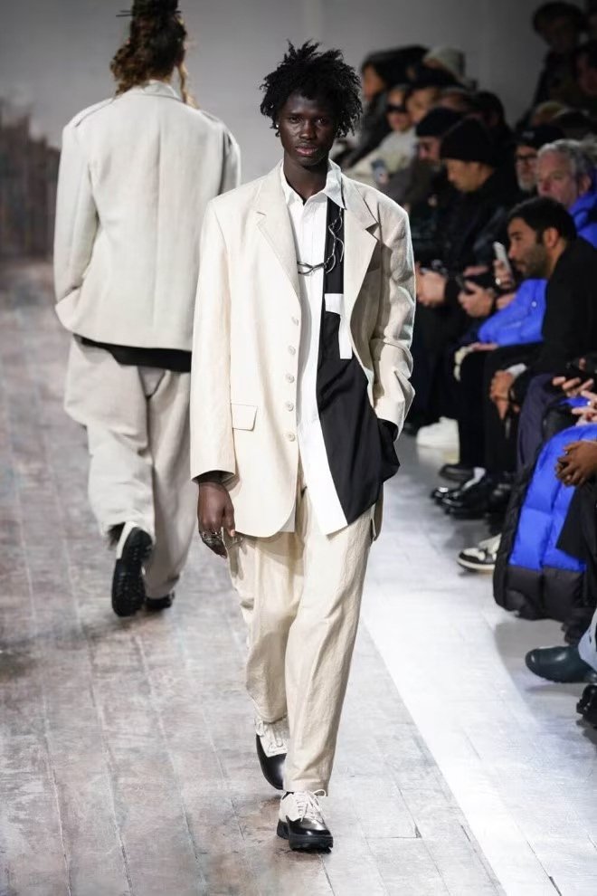 Yohji Yamamoto 24AW Oversize Linen-Cotton Jacket — back