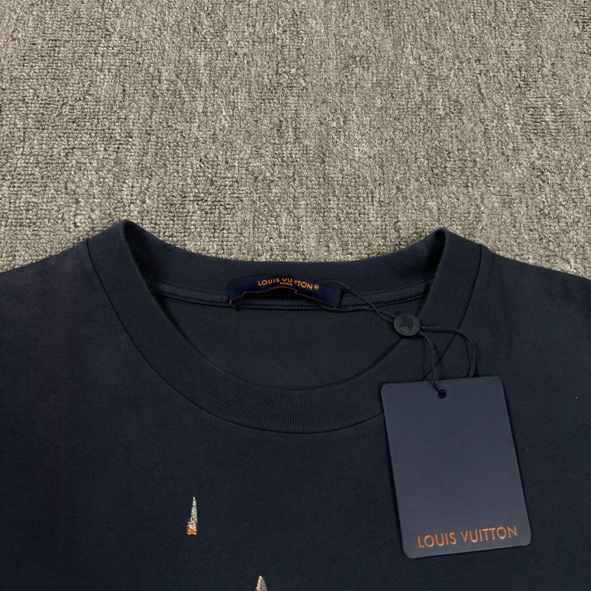 Louis Vuitton Navy Origami Crane T-shirt — detail