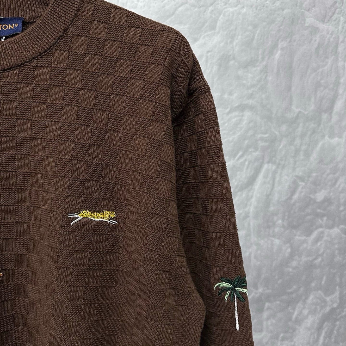 Louis Vuitton The Darjeeling Animal Embroidery Sweater — detail