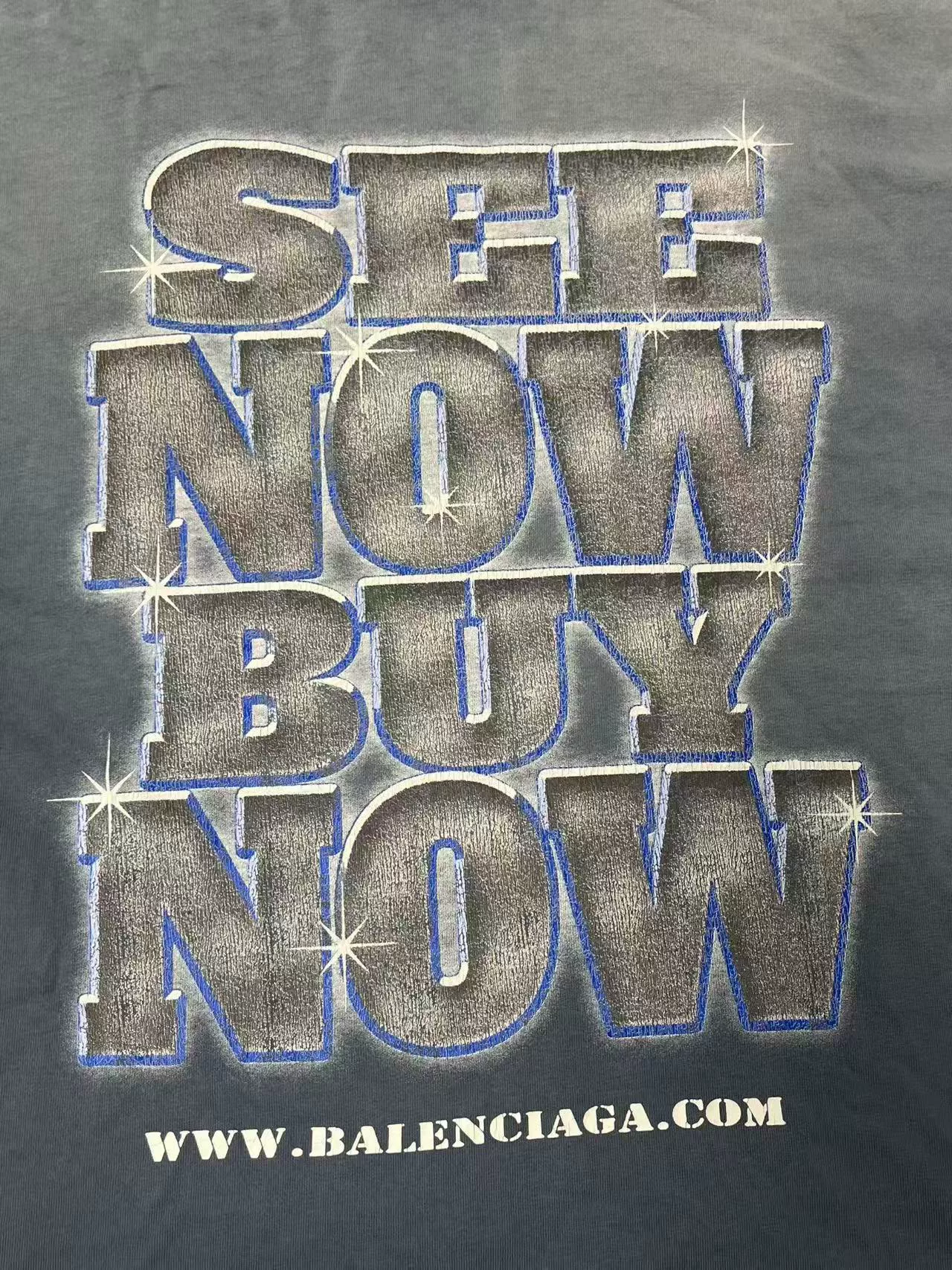 Balenciaga 'SEE NOW BUY NOW' Print T-shirt — detail