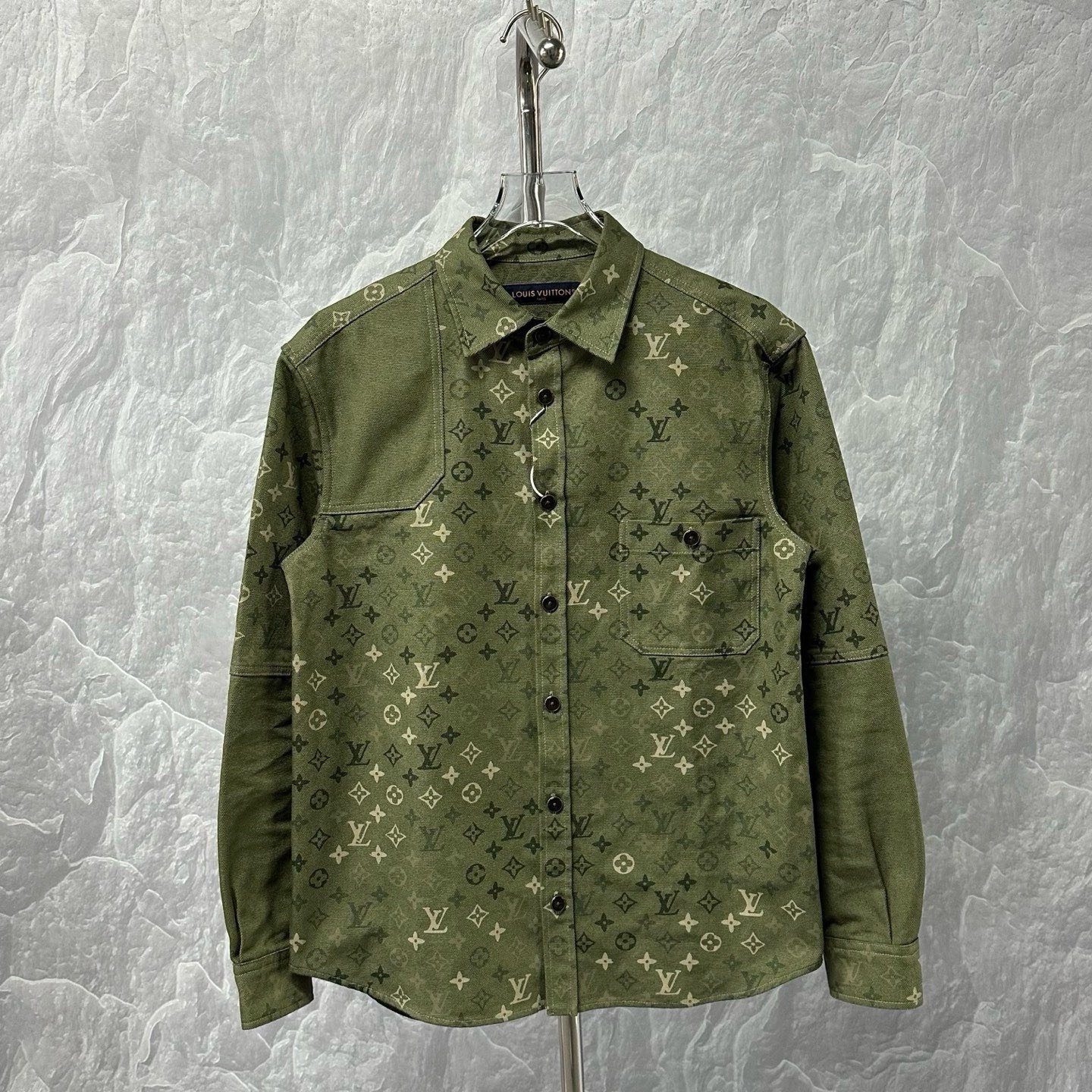Louis Vuitton SS26 Gradient Logo Denim Jacket