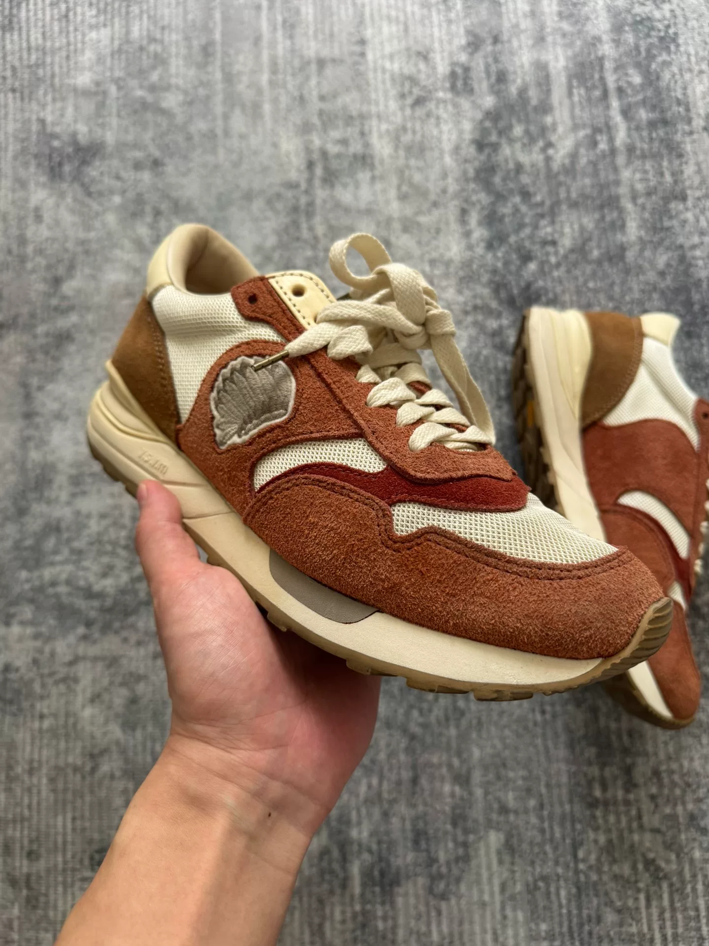 VISVIM 19AW ROLAND JOGGER — back
