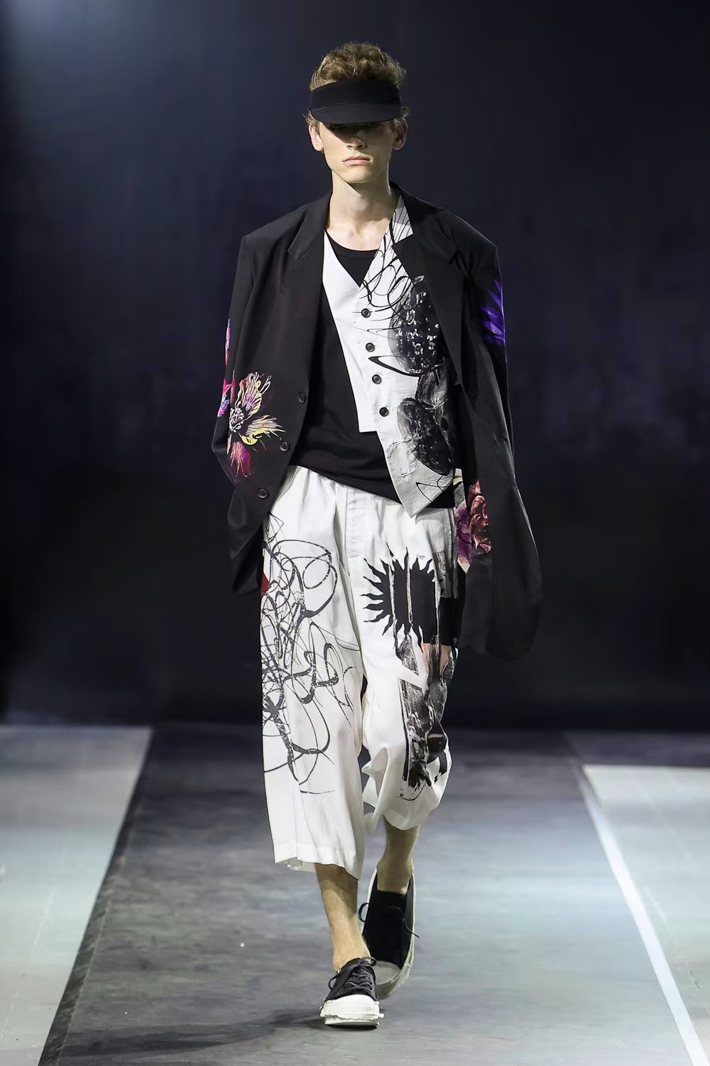 Yohji Yamamoto 25ss Silk Floral Coat — label