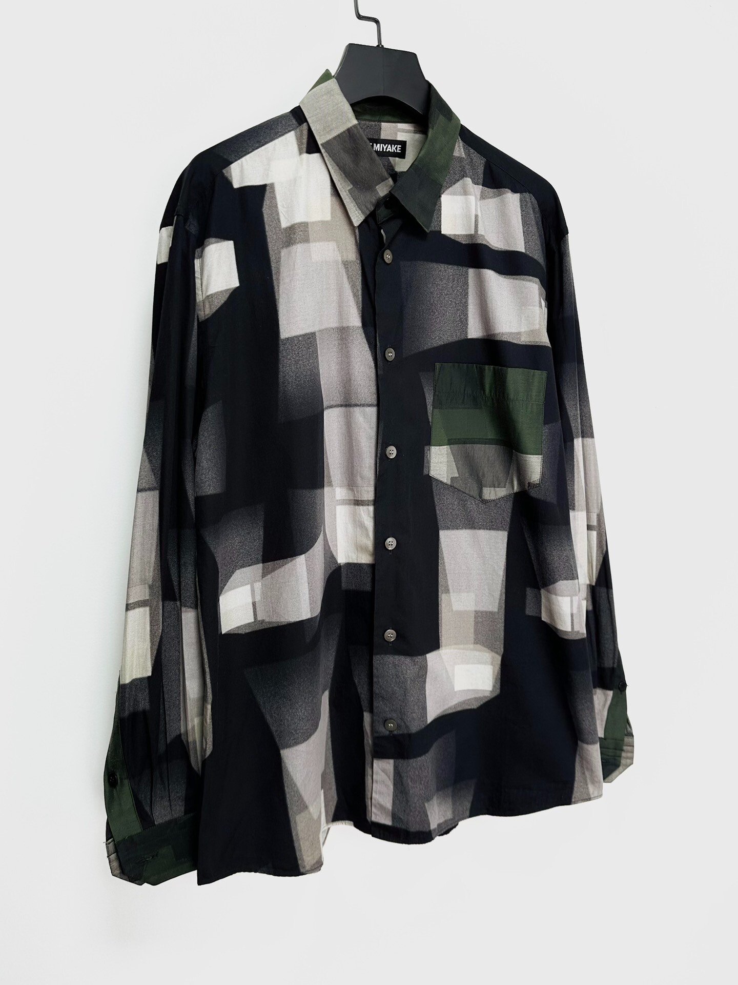 Issey Miyake A-POC Inside Shirt — detail