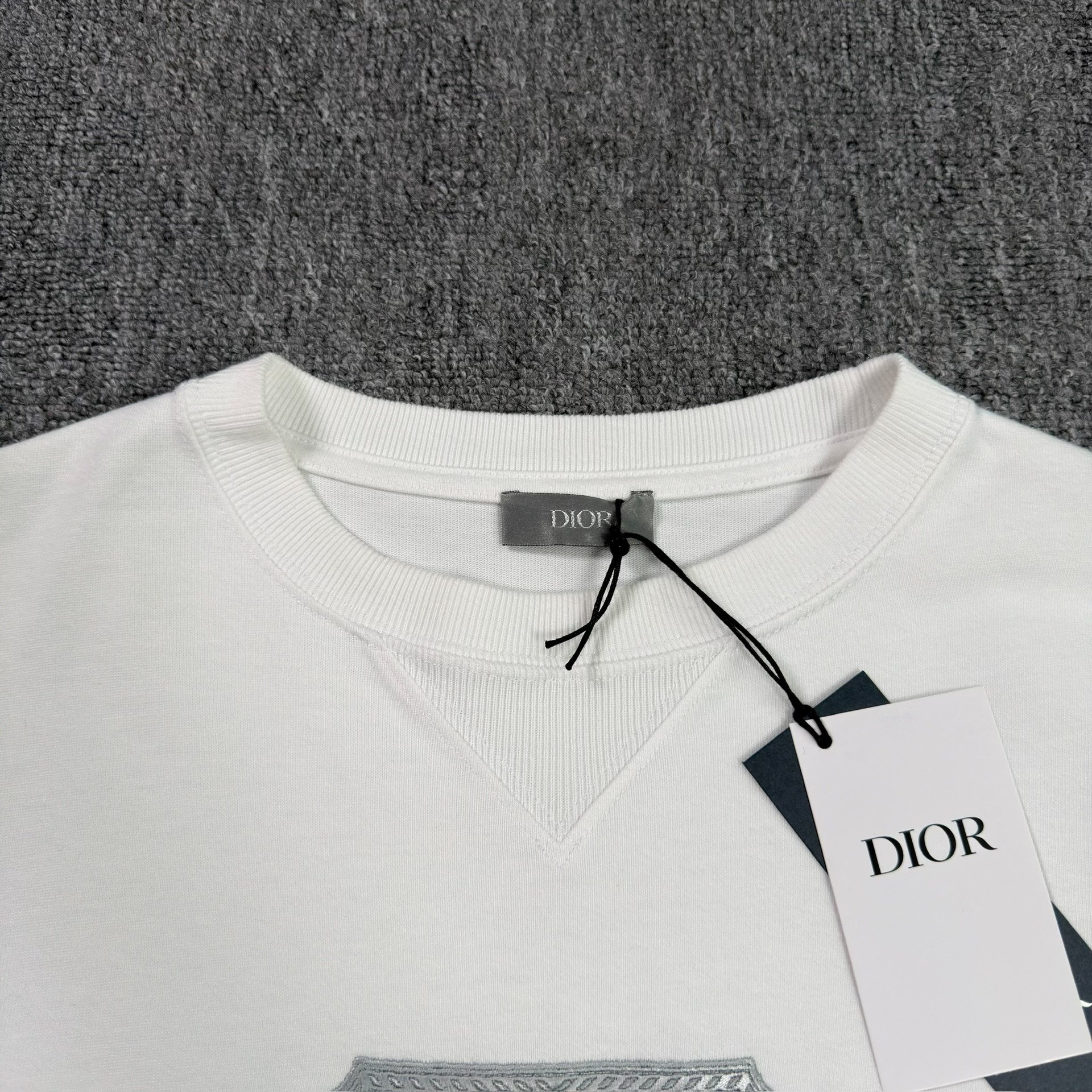 Dior White Embossed Logo Short-Sleeve Tee — detail