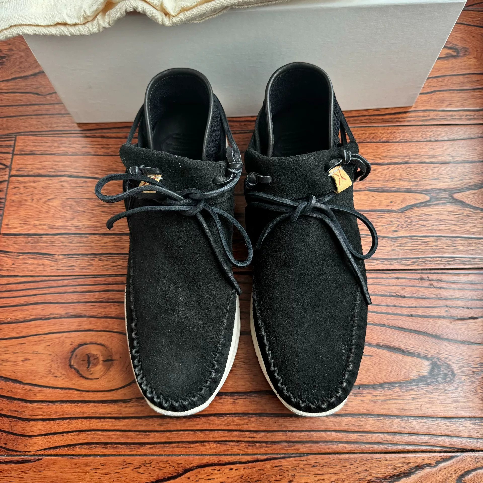 Visvim UTE MOC TRAINER FOLK — front