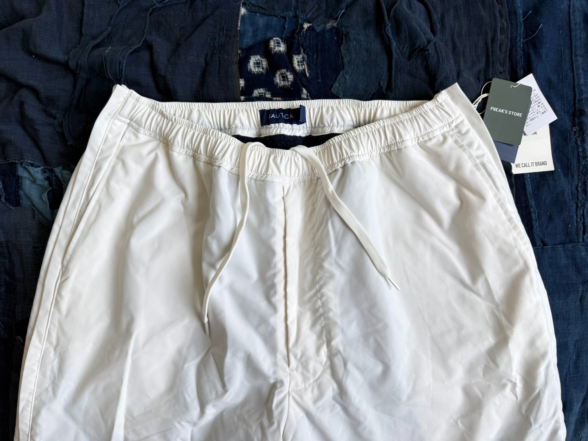 Nautica Fleece Thick Warm Joggers — detail