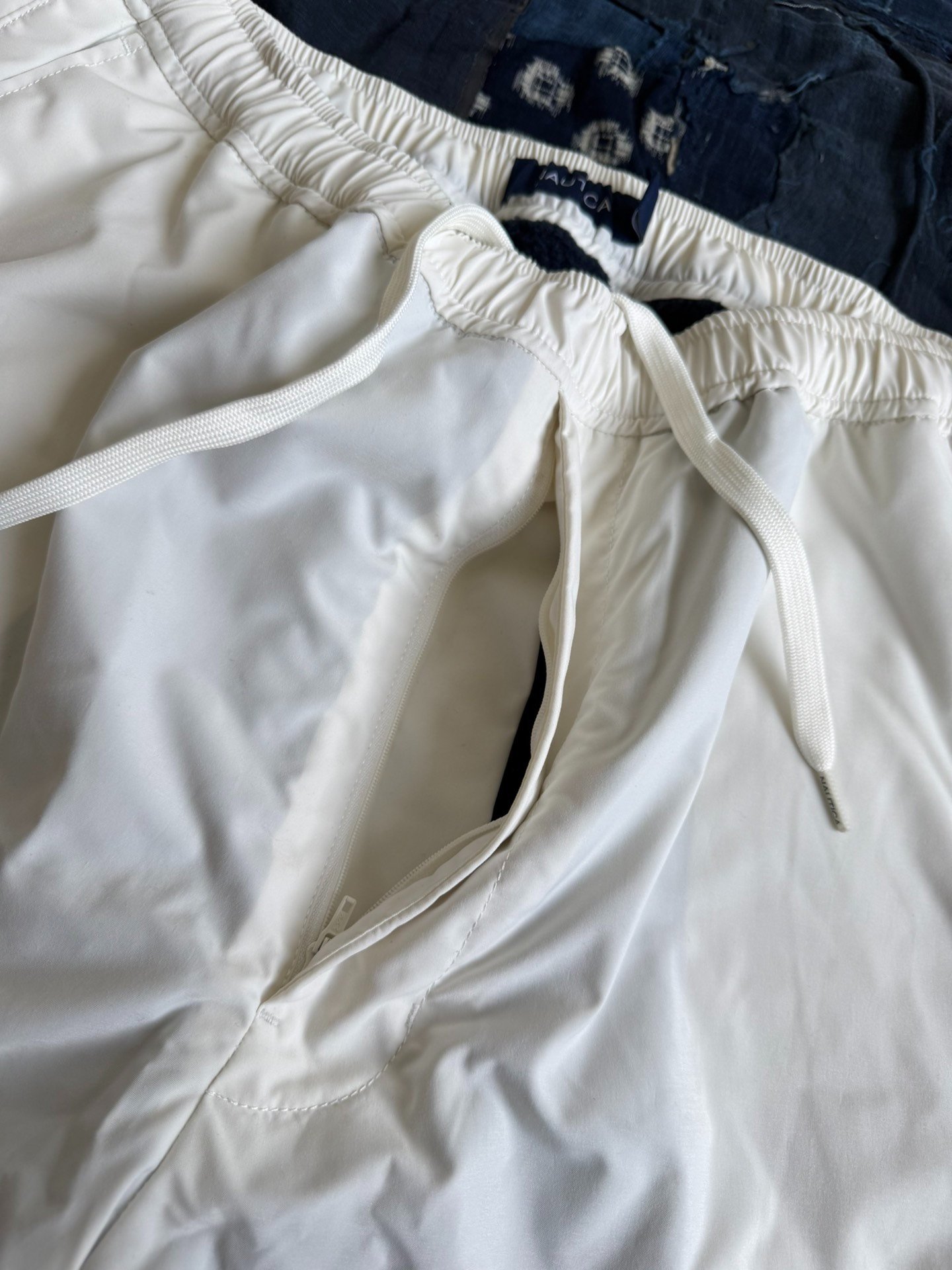 Nautica Fleece Thick Warm Joggers — back