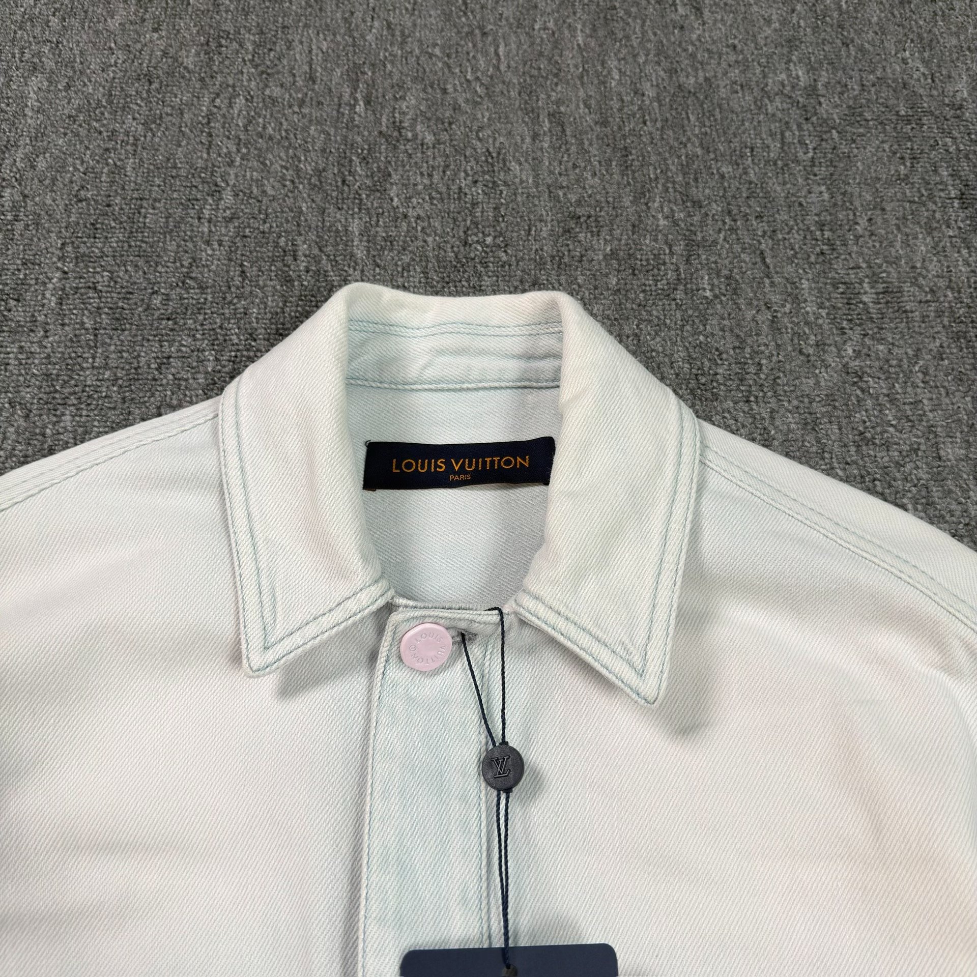 Louis Vuitton White Denim Jacket XS — detail