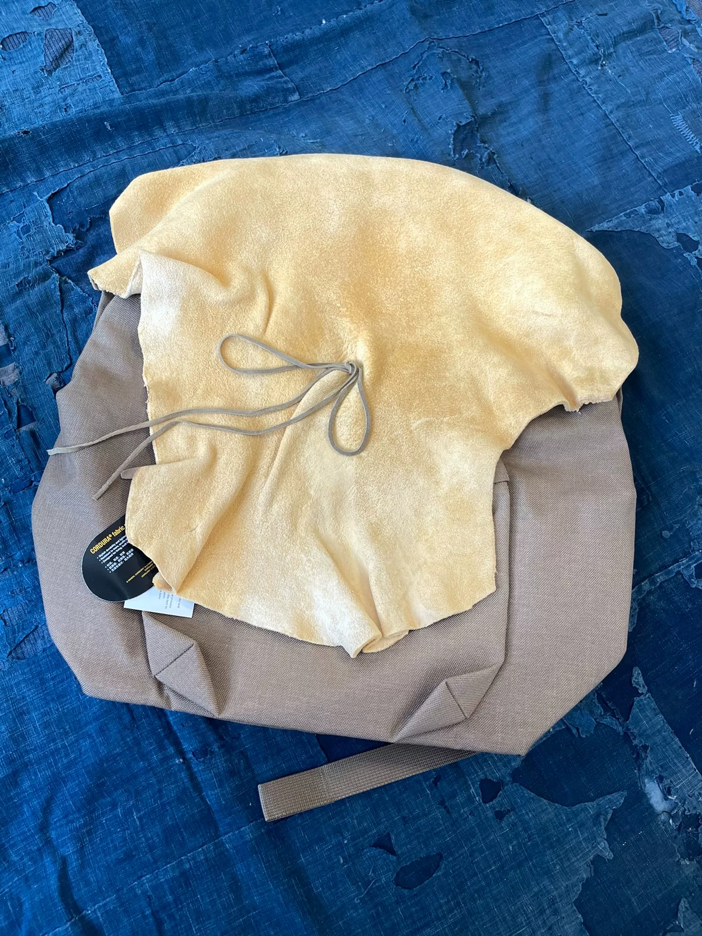 VISVIM U.T. RUCKSACK 22L — back
