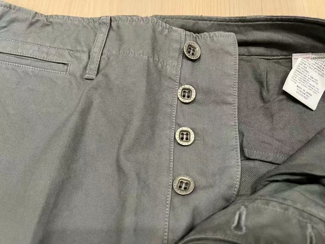 VISVIM 22SS CHINO HW TAPER PANTS — label