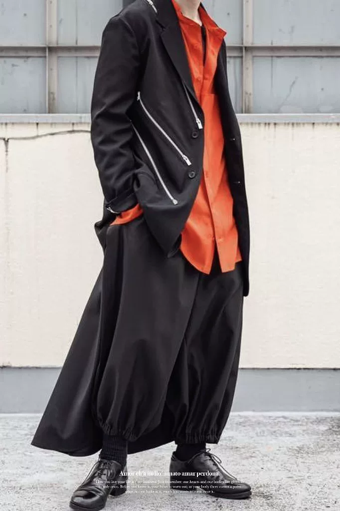 Yohji Yamamoto 22ss Asymmetric Zip Jacket — back