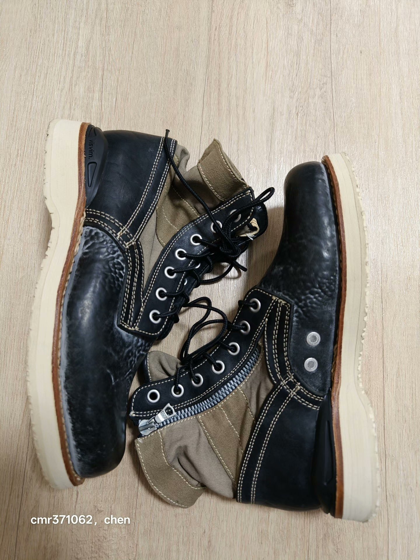 VISVIM 22AW 7 HOLE '73-FOLK — detail