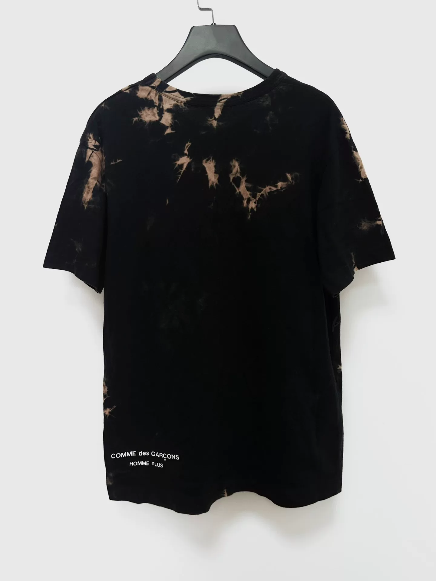 Comme des Garcons Tie-Dye Barbed Wire T-Shirt — front