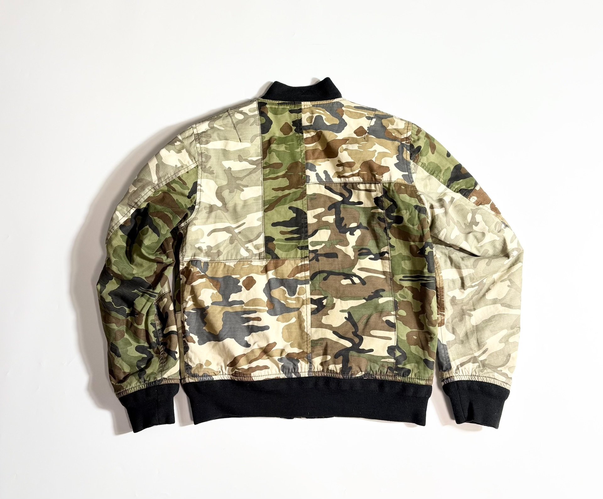 BEAMS+ Camouflage Double-Sided MA1 Jacket — front