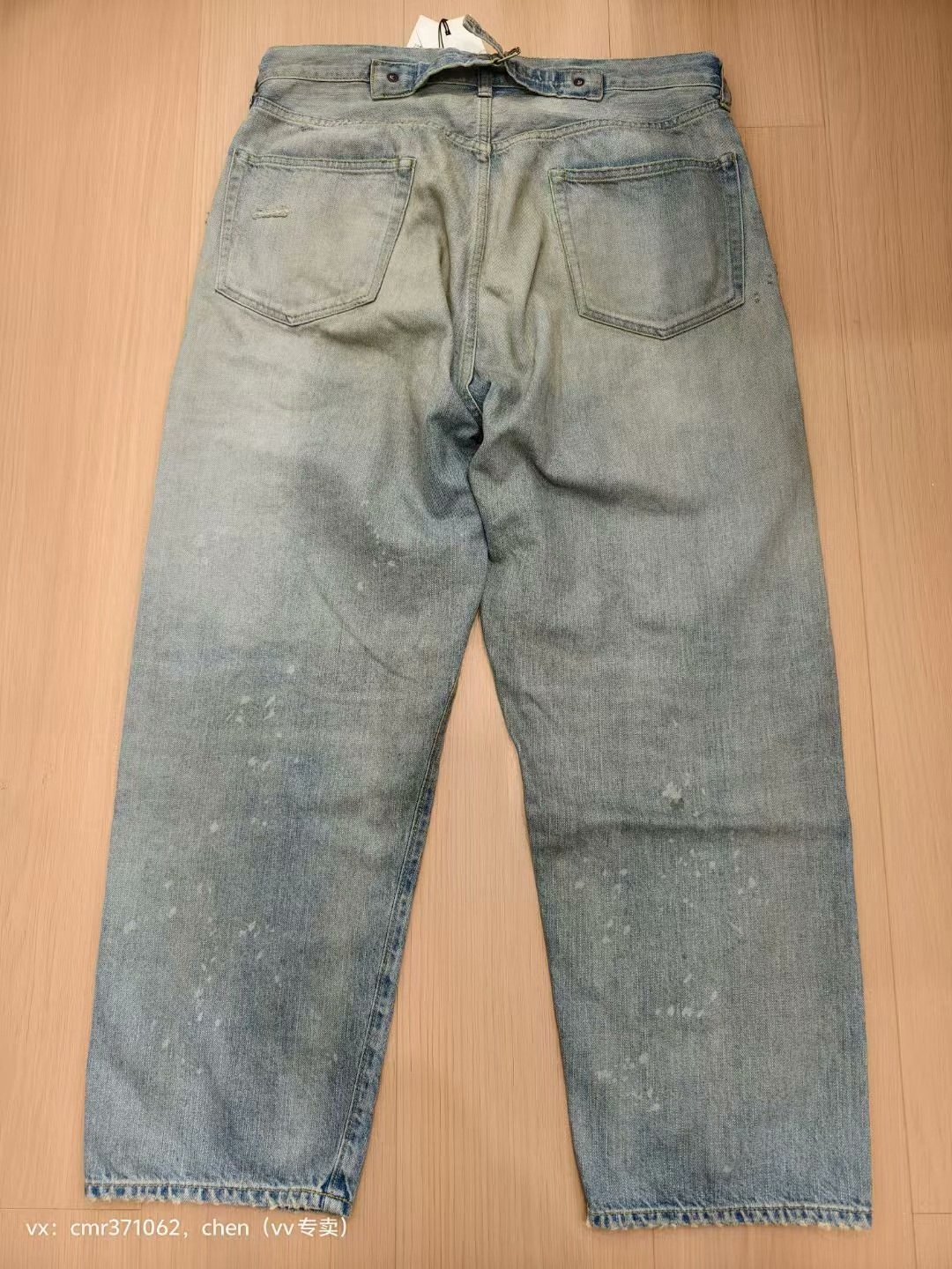 A.Presse No.37 Washed Wide Denim — label