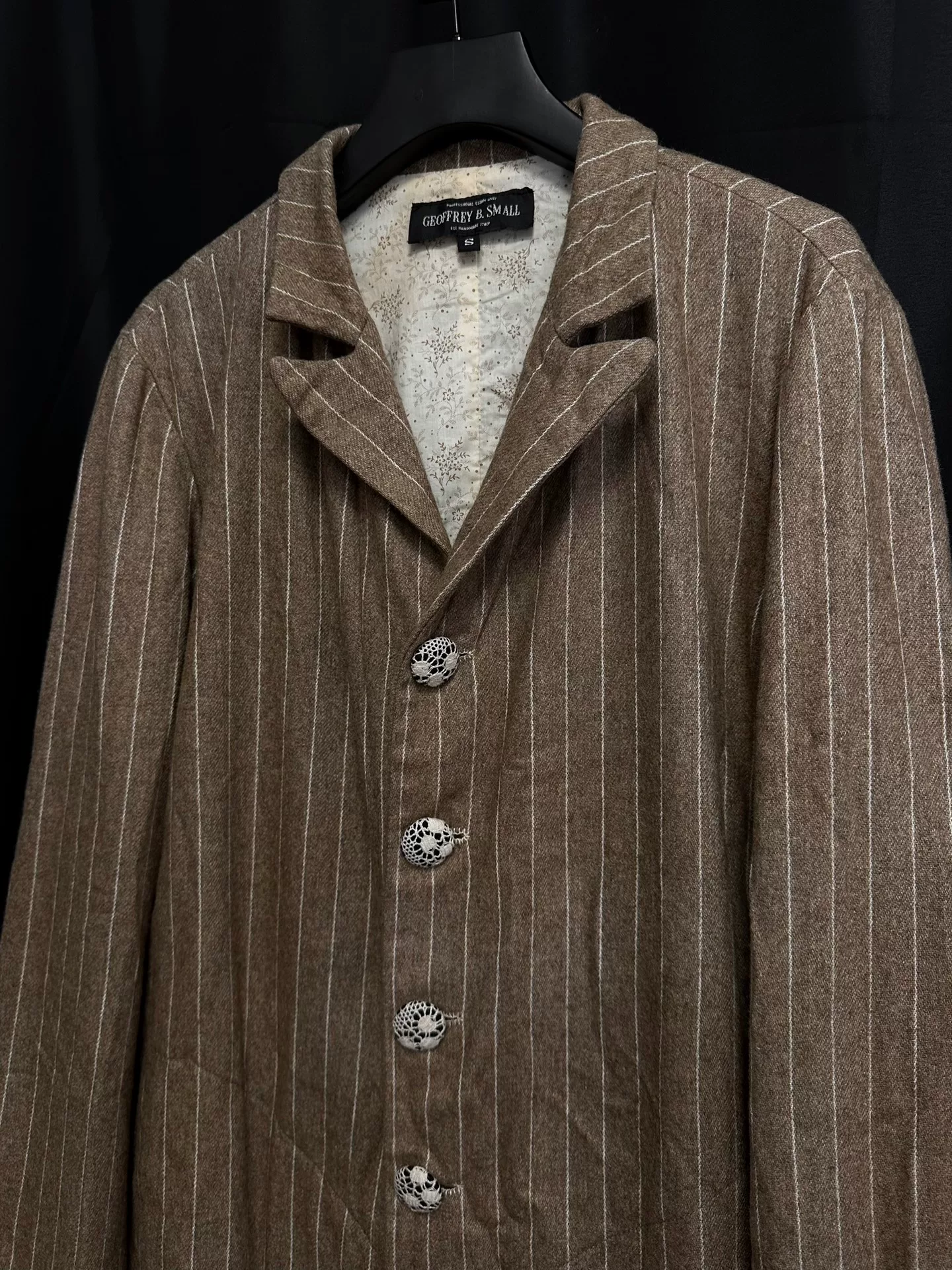 Geoffrey B SMALL Wool Vintage Print Coat — back