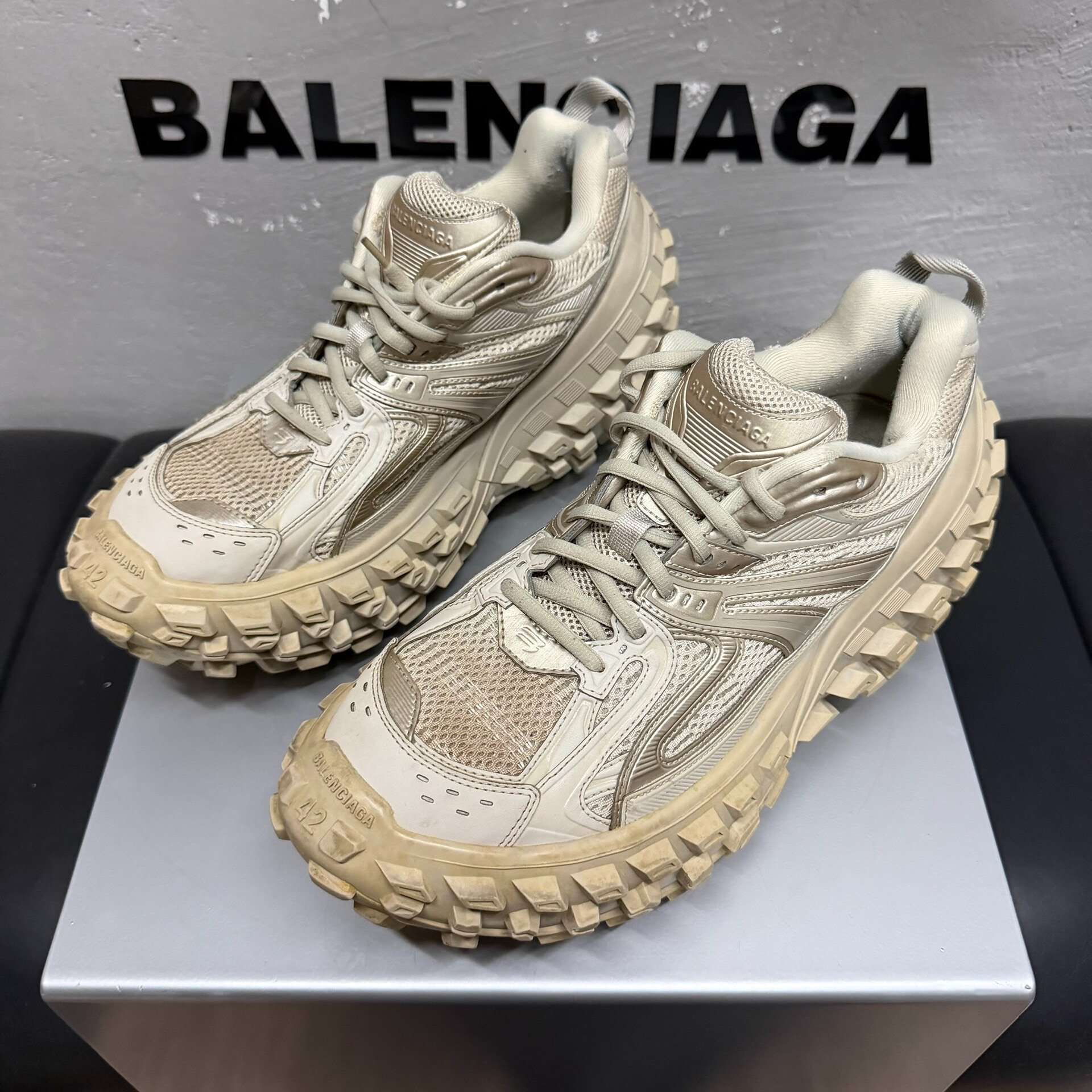 Balenciaga Defender Khaki Size 42