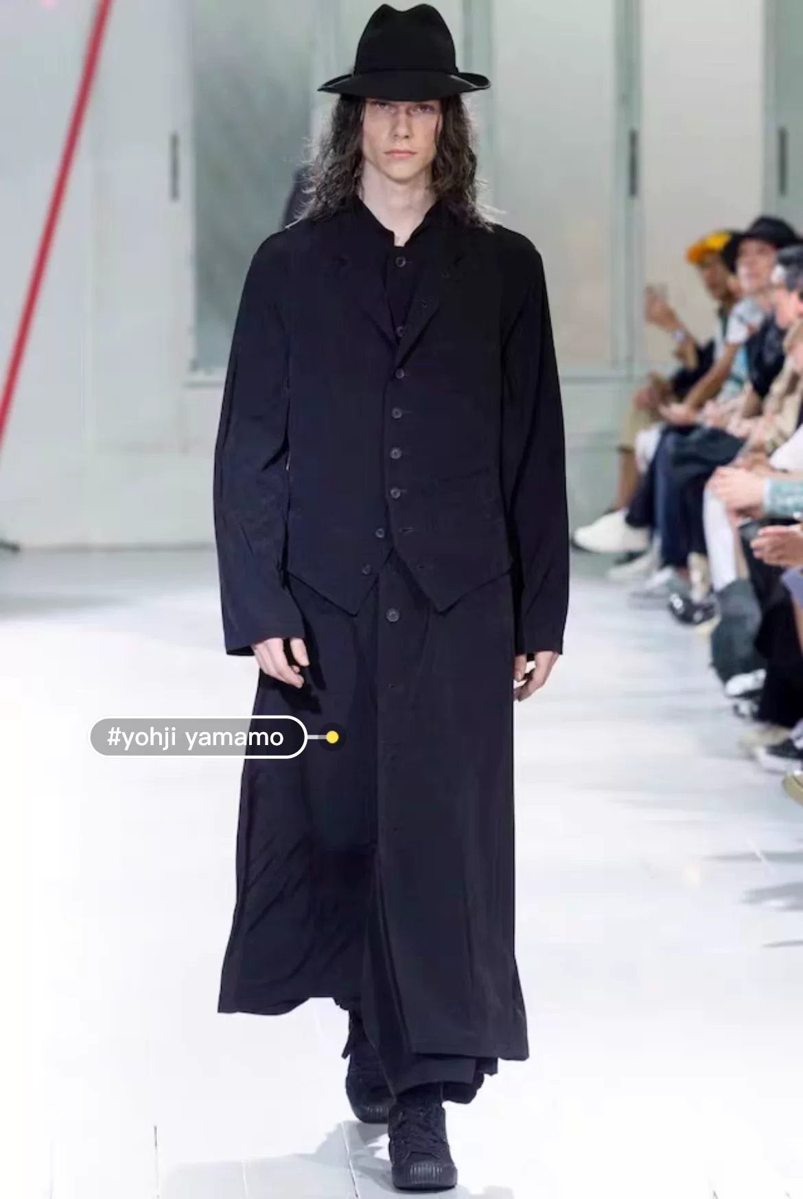 Yohji Yamamoto 20SS Black Robe Shirt — detail
