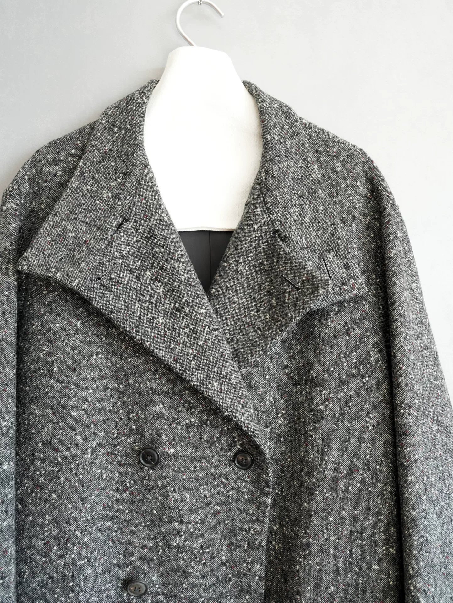 Yohji Yamamoto 18AW Double-Breasted Speckled Coat — label
