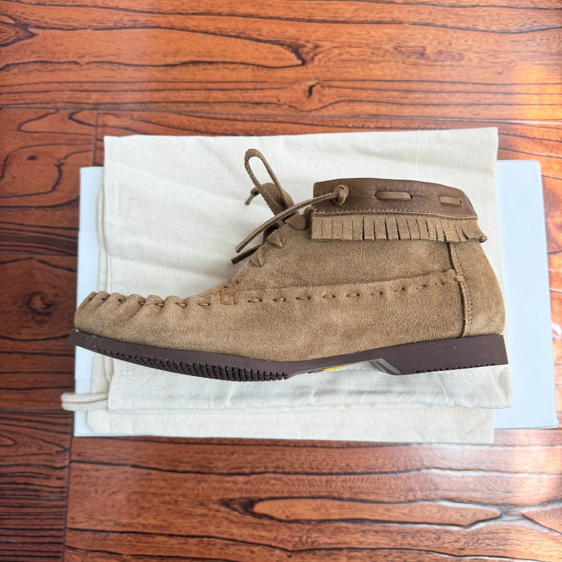 visvim 25SS Nakoda Mid-Folk Boots — back