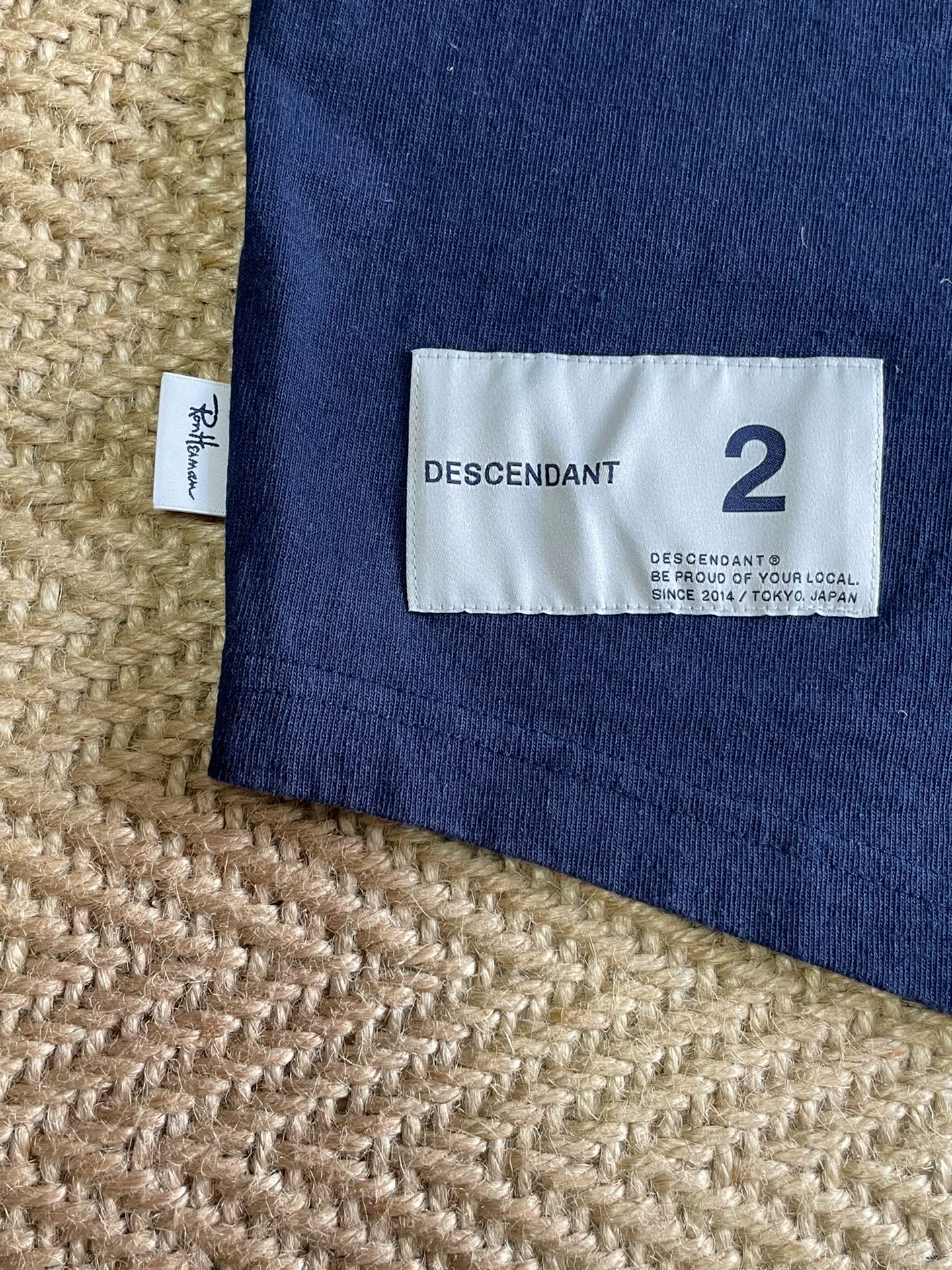 Descendant Cetus Jersey RonHerman Limited Back Logo — label