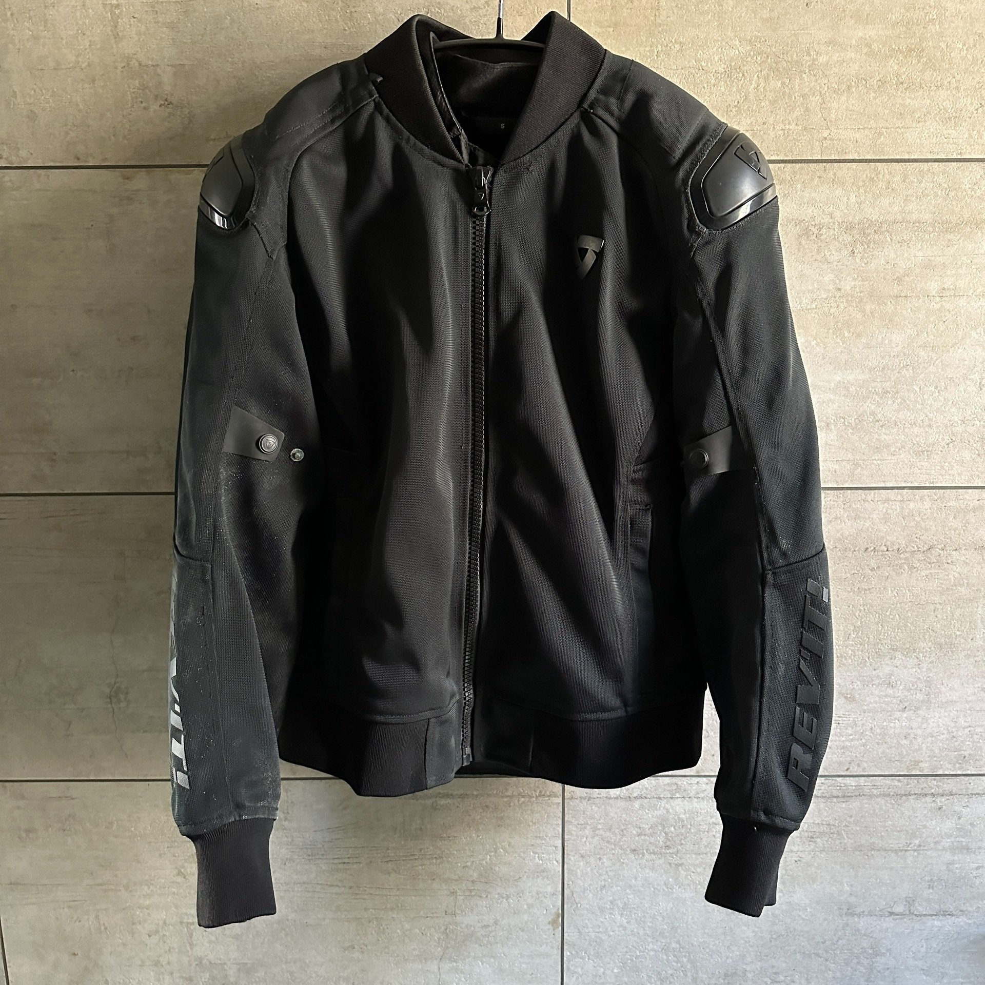 REVIT TRACTION Motorcycle Riding Jacket