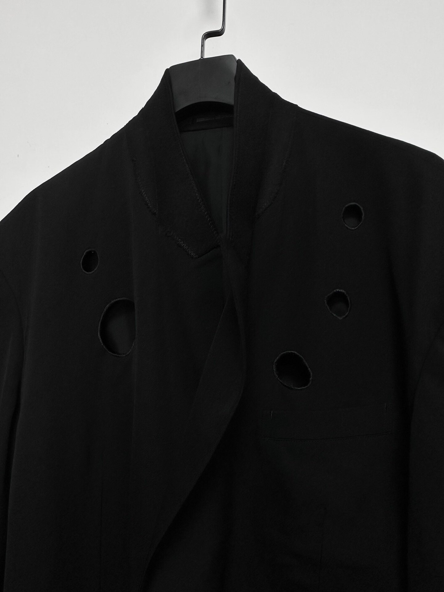 Yohji Yamamoto 92SS Black Laser Cut Coat — label