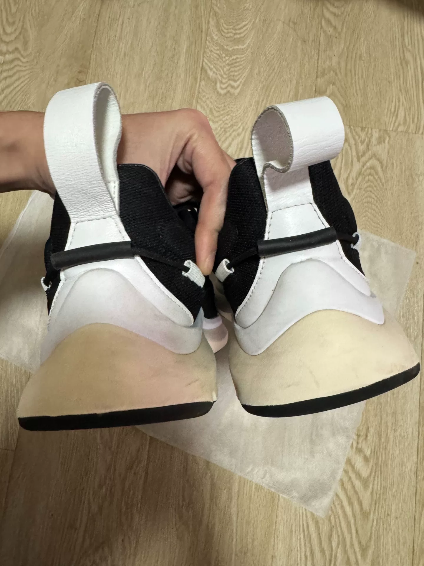 Yohji Yamamoto Y3 Adidas Sneakers — back
