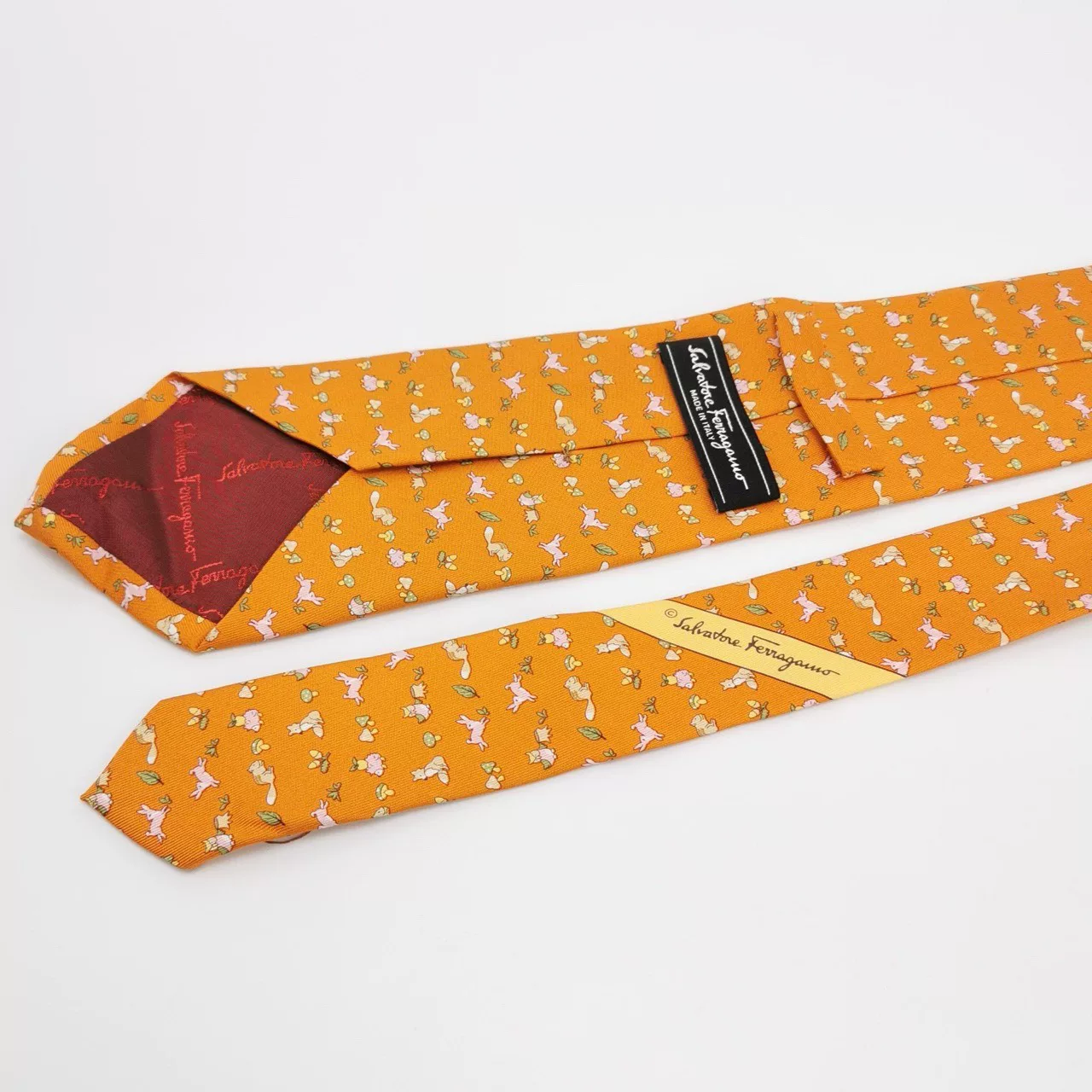 Red Ferragamo Tie Accessory — label