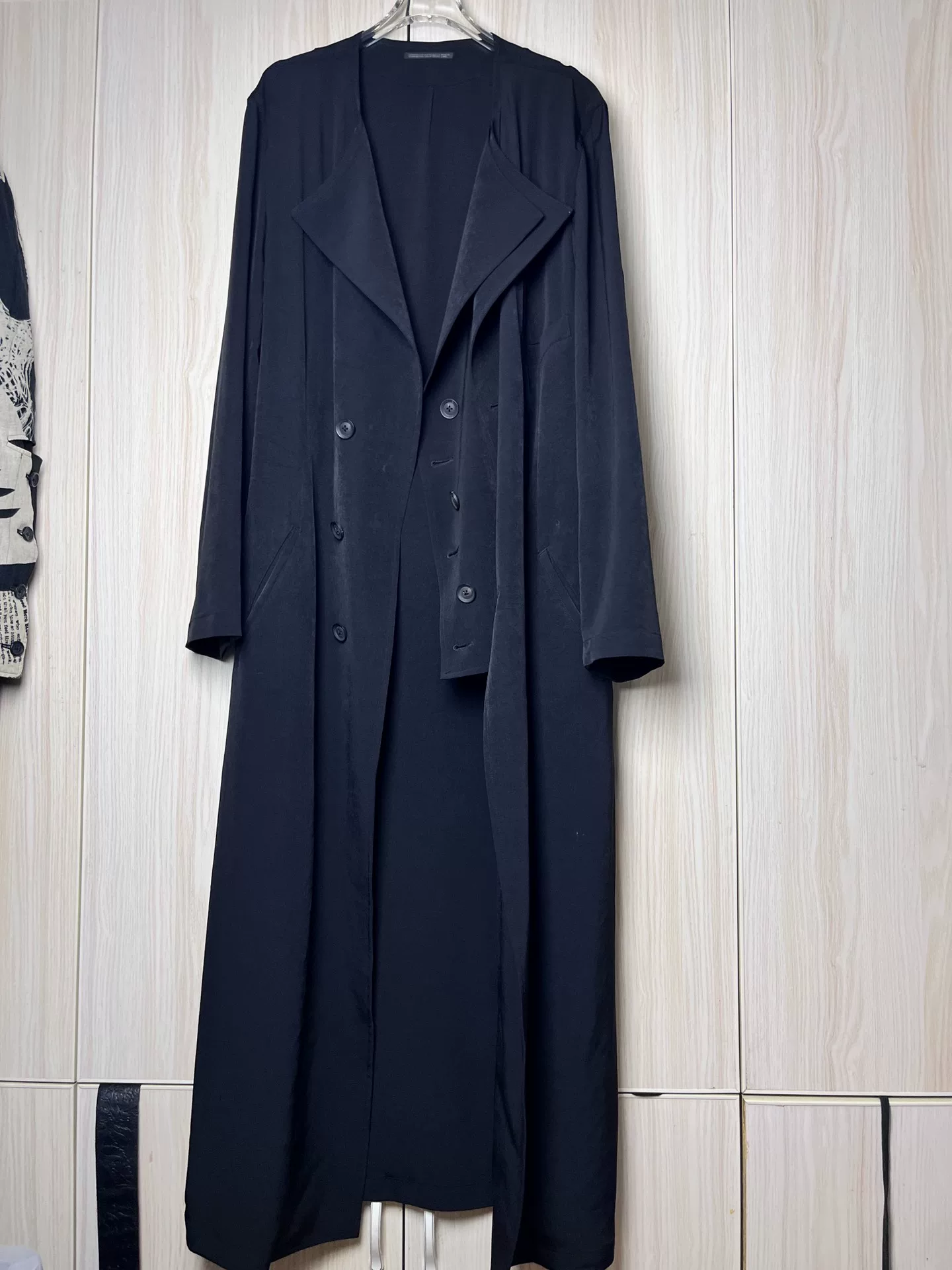 Yohji Yamamoto Black Double-Breasted Coat — front