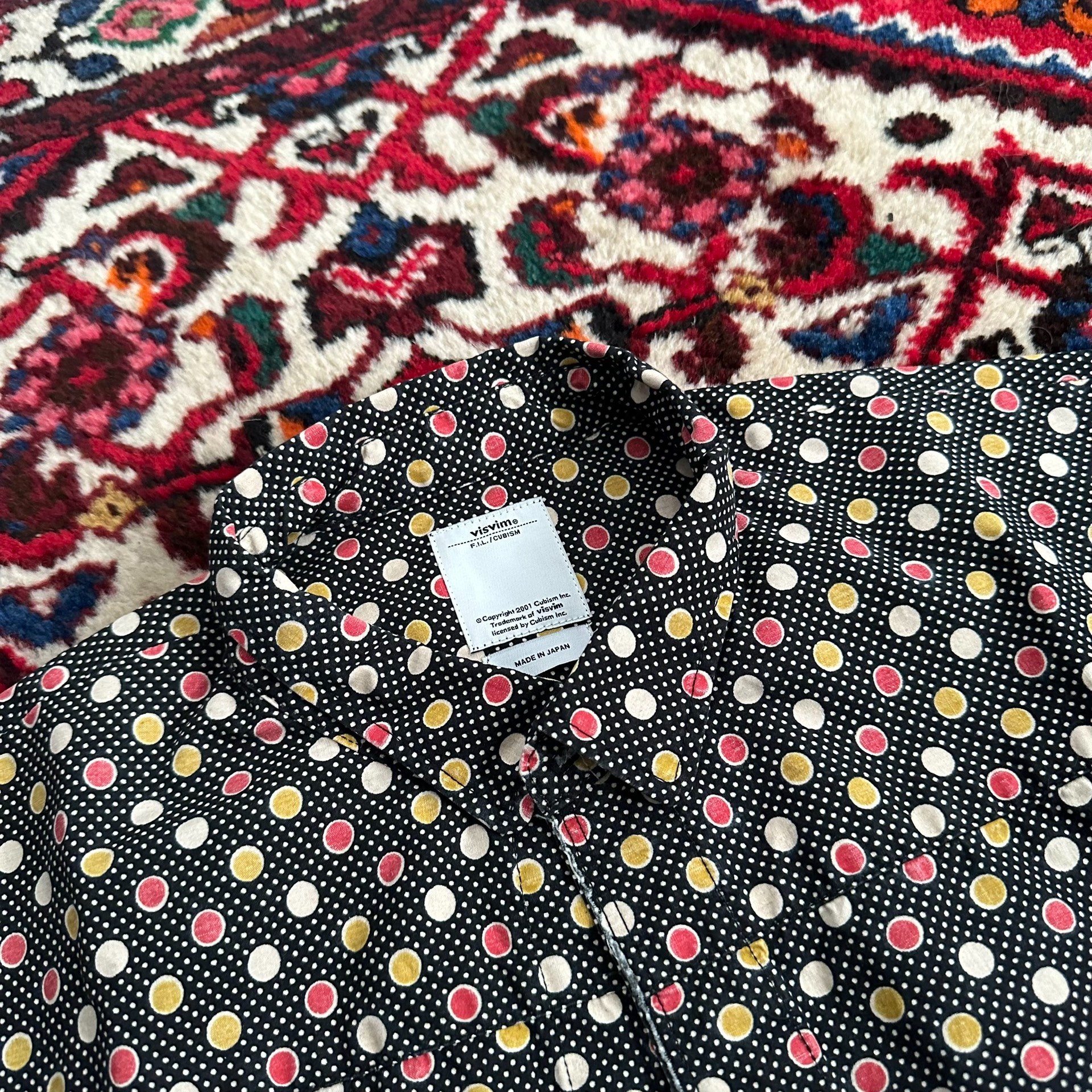 visvim 15aw kerchief dot tunic — label
