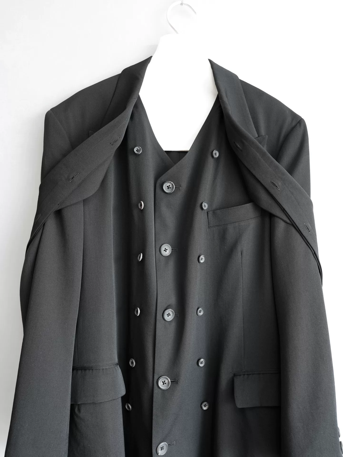 Yohji Yamamoto 11AW Double Layer Coat — label