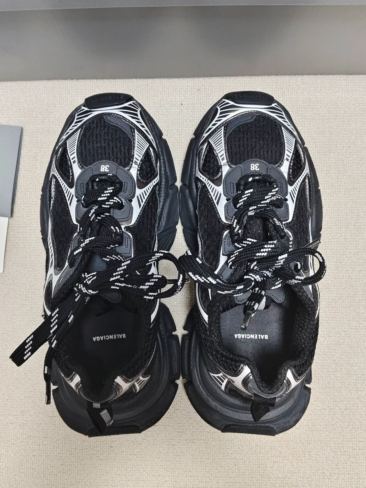 Balenciaga 3xl Low-Top Sneakers — back