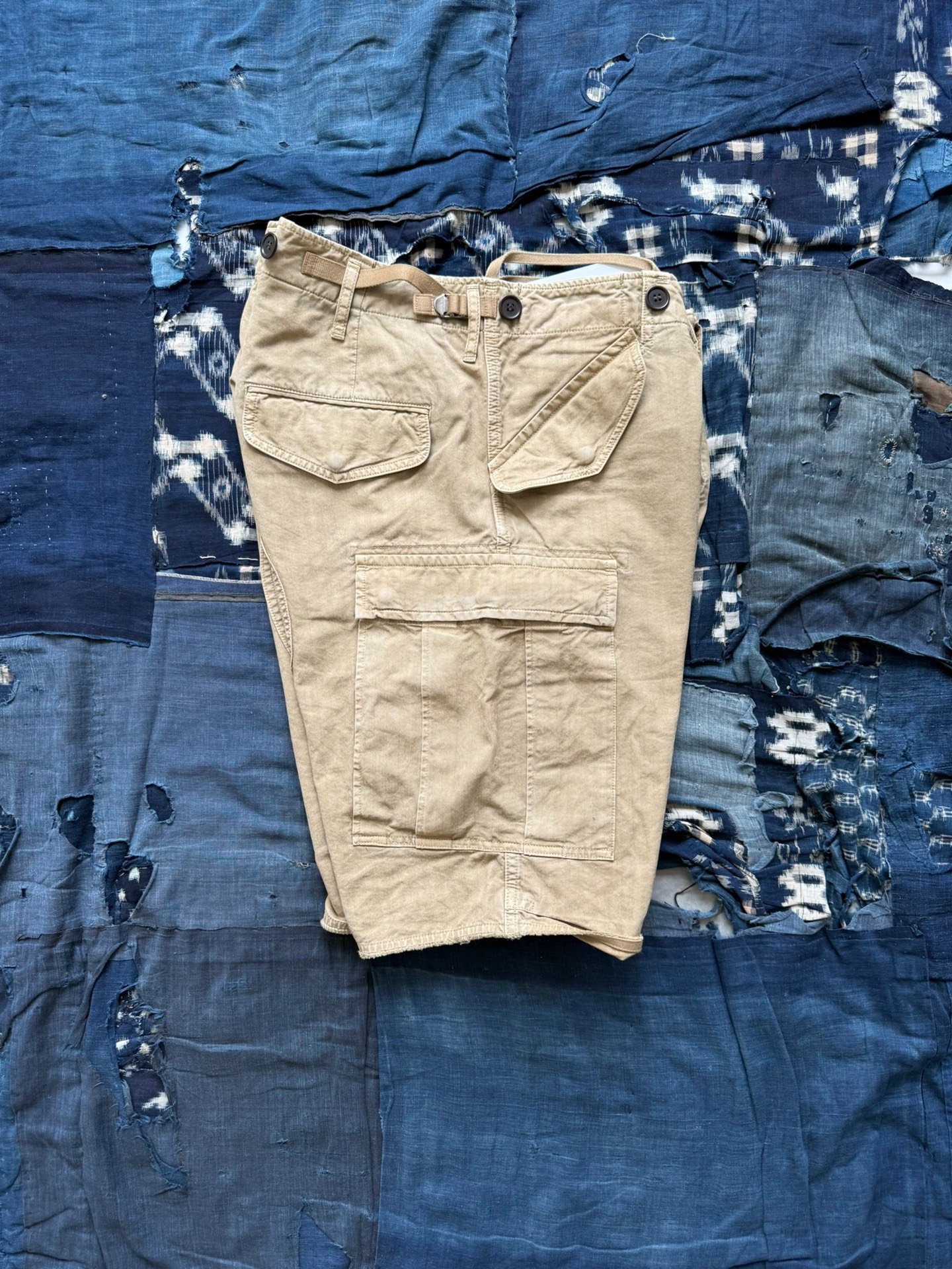VISVIM 22SS EIGER SANCTION SHORTS — front
