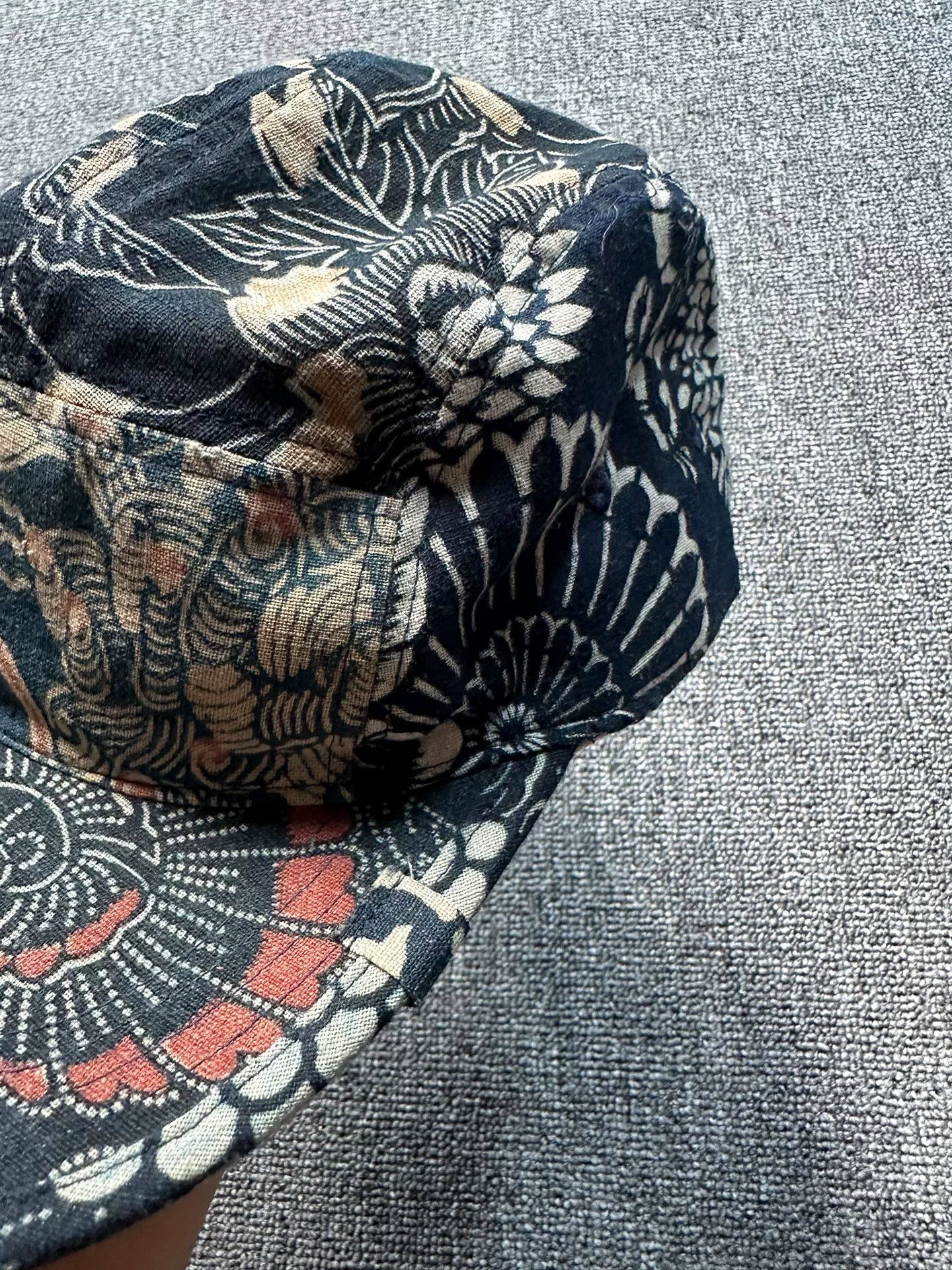 visvim ict Blue Floral Pattern Hat — front