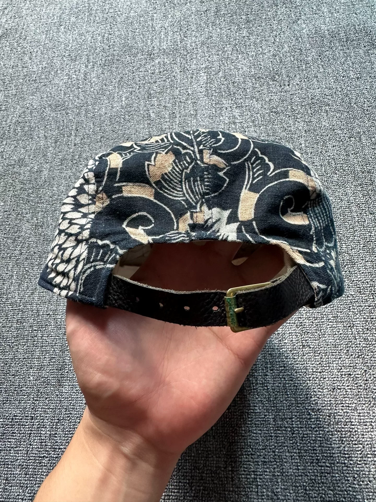 visvim ict Blue Floral Pattern Hat — detail