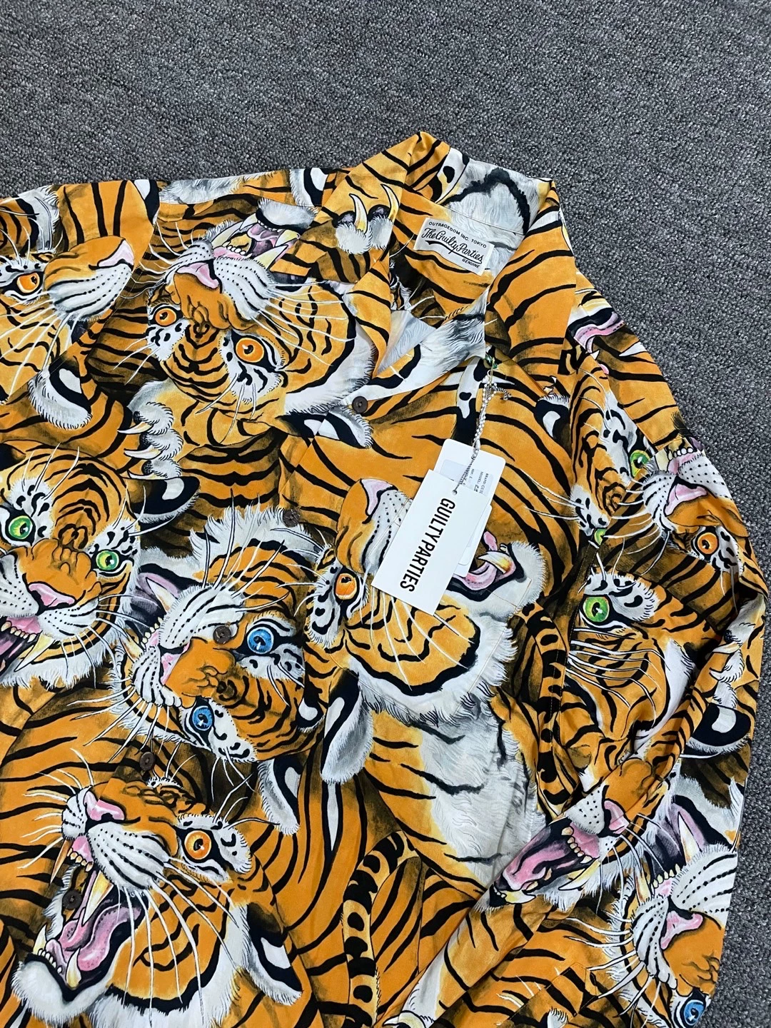 Wacko Maria Tiger Print Shirt — label