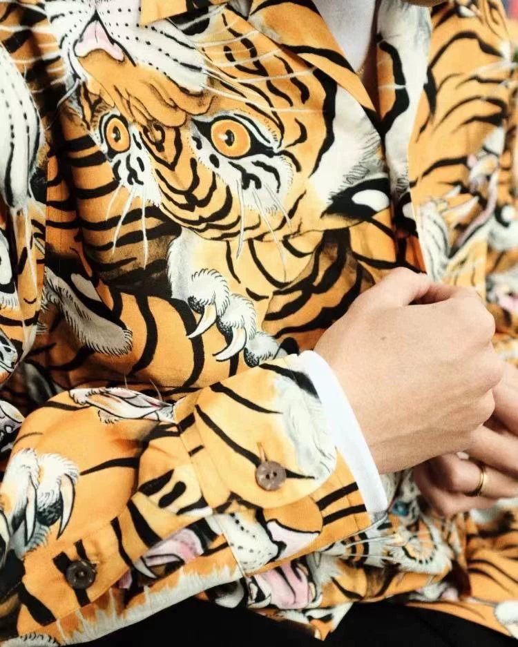 Wacko Maria Tiger Print Shirt — detail