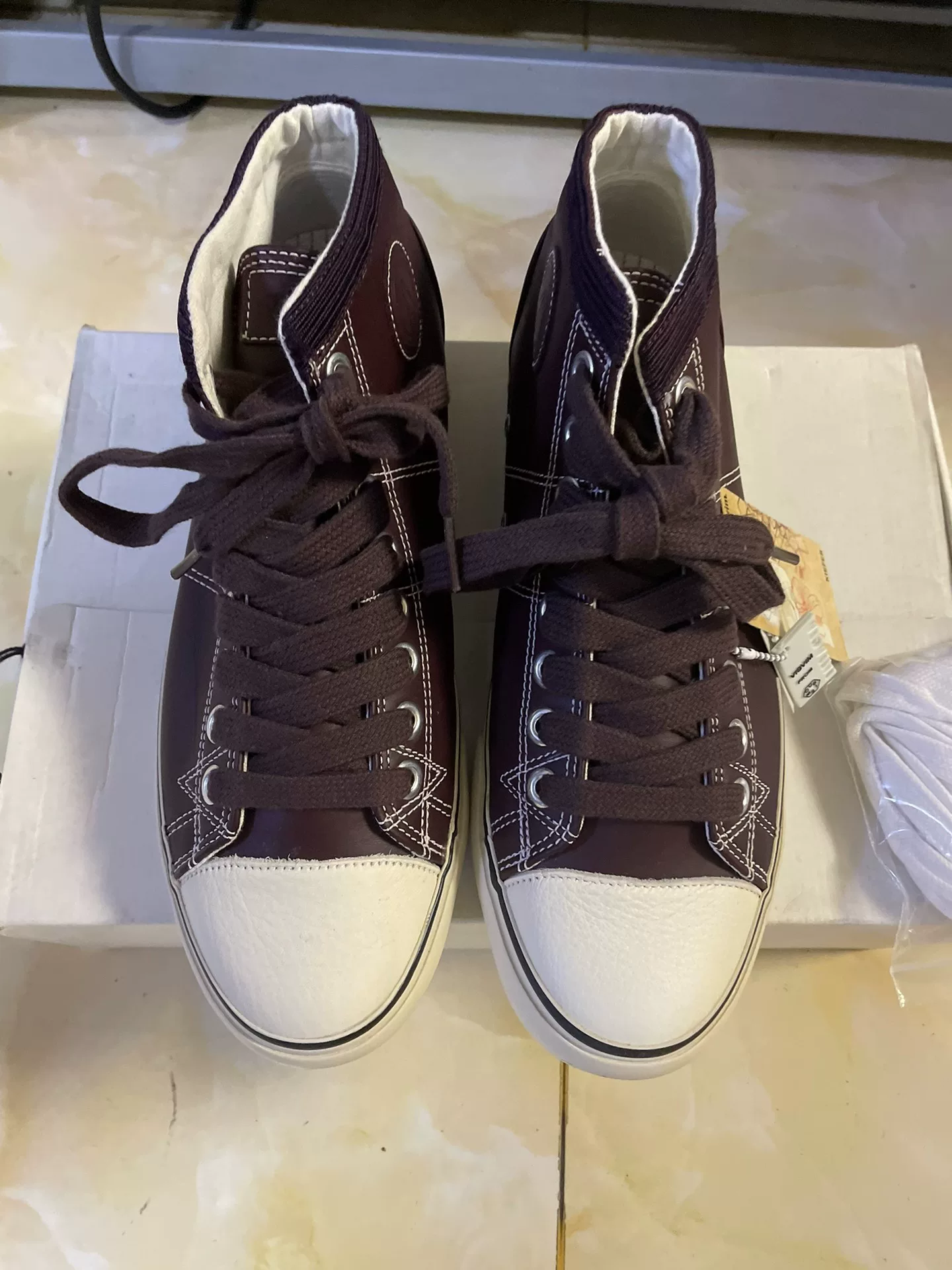 VISVIM KIEFER MID CYPHER Leather Mid-Top Sneakers — front