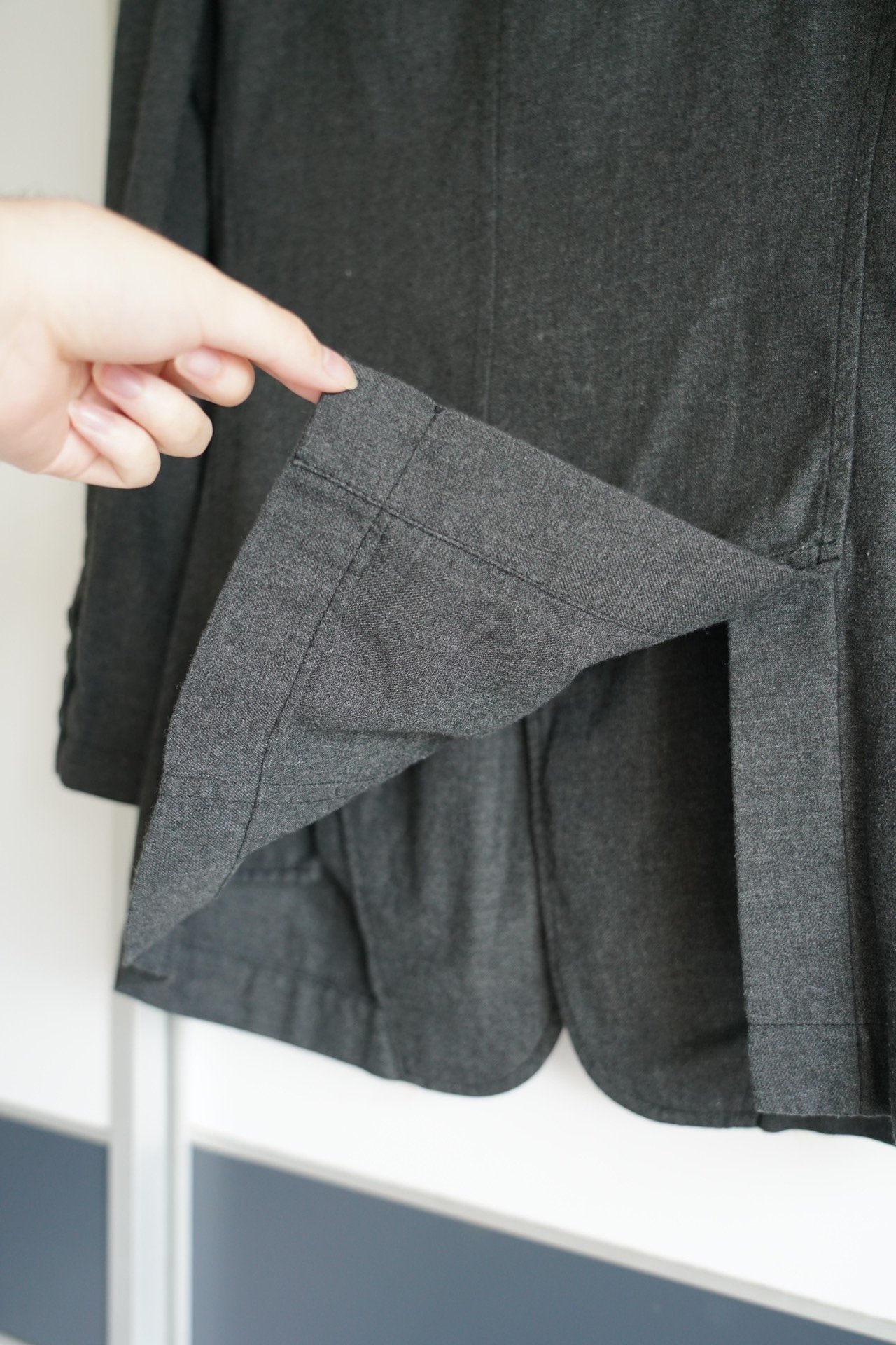 Yohji Yamamoto 12AW Asymmetric Gray Blazer — label