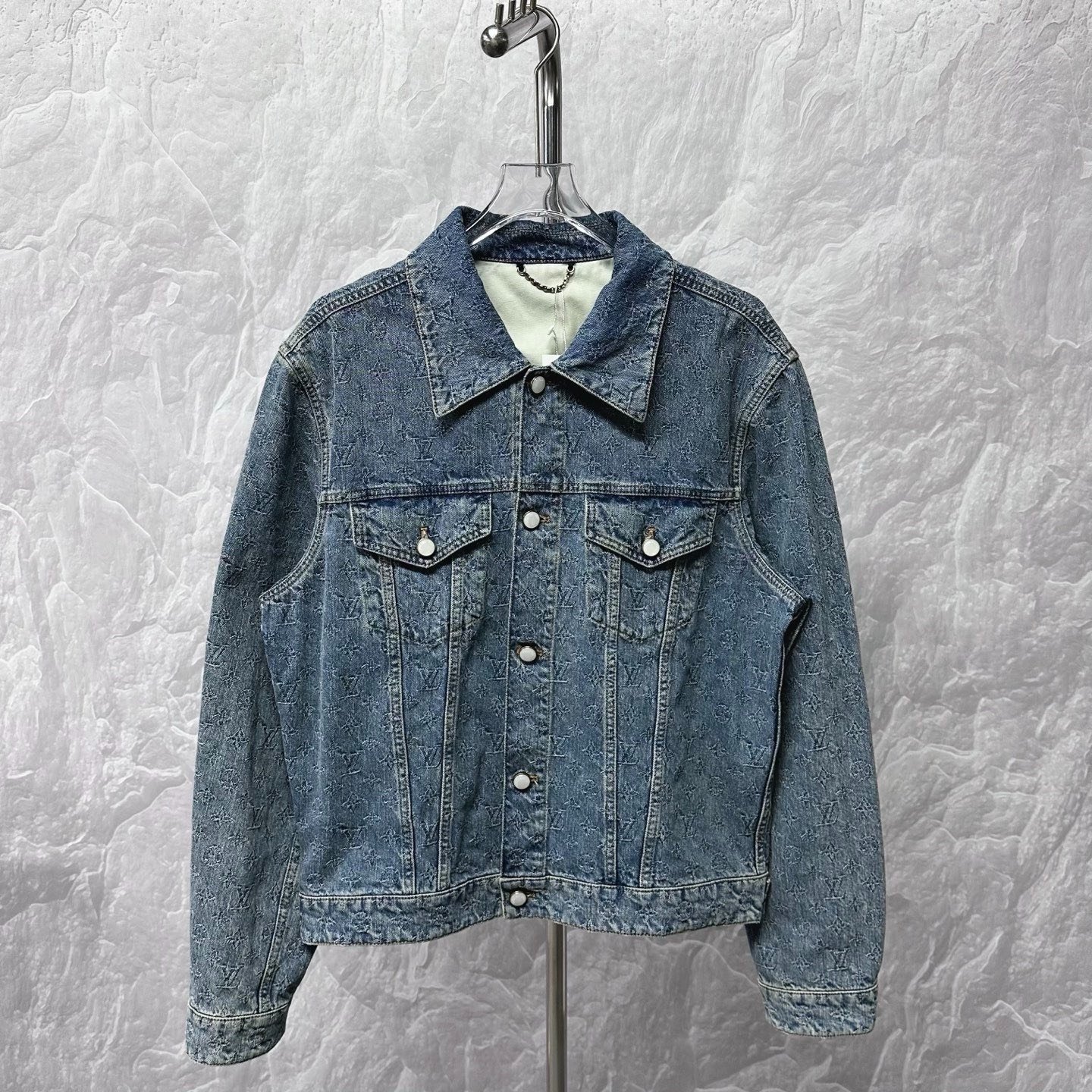 Louis Vuitton SS25 Monogram Pearl Button Denim Jacket
