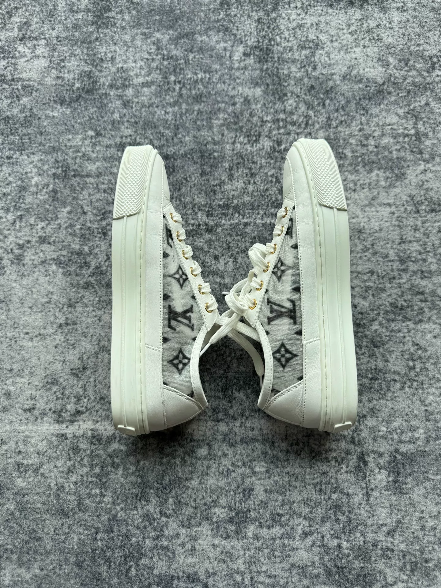 Louis Vuitton White Monogram Mesh Sneakers — detail