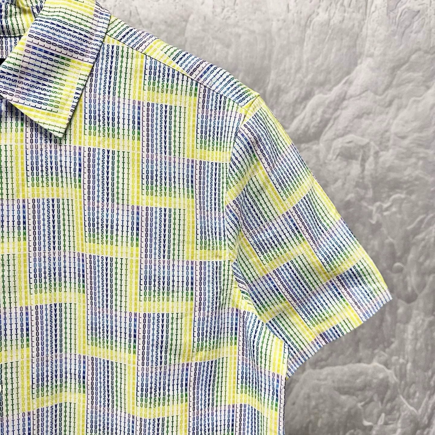 Louis Vuitton FW25 Gradient Check Short-Sleeve Shirt — detail