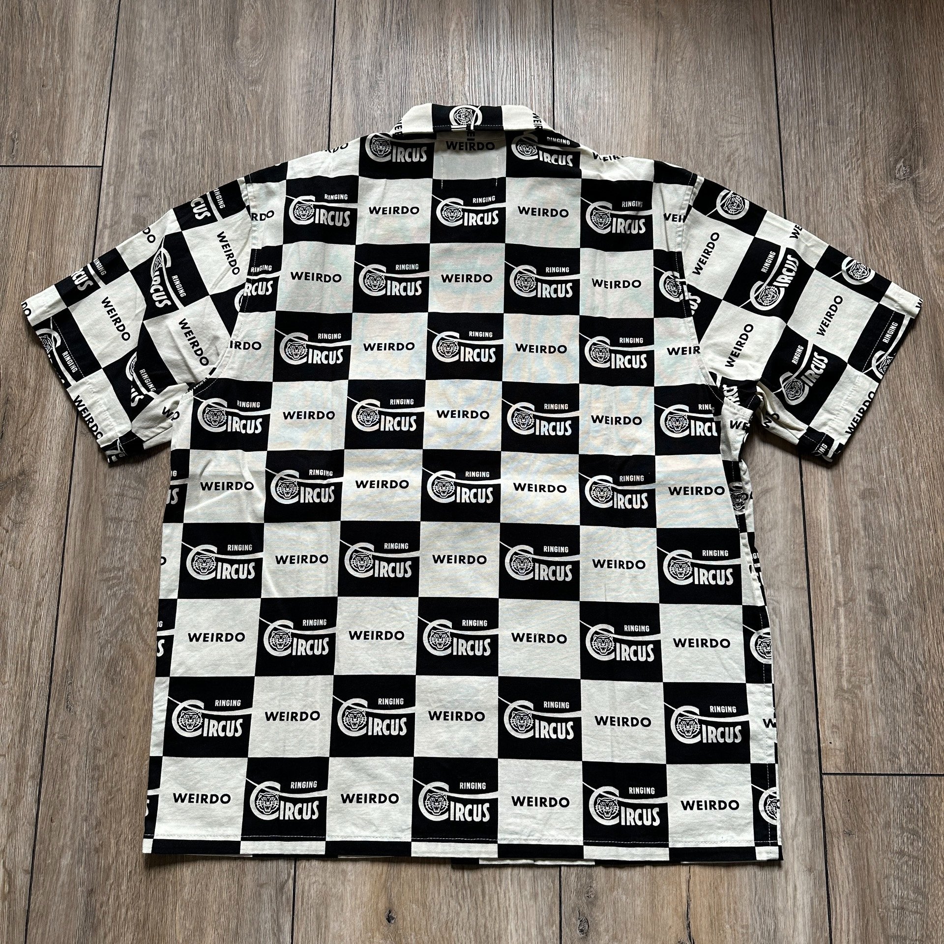 Weirdo Glad Hand Checkerboard Short-sleeve Shirt — front