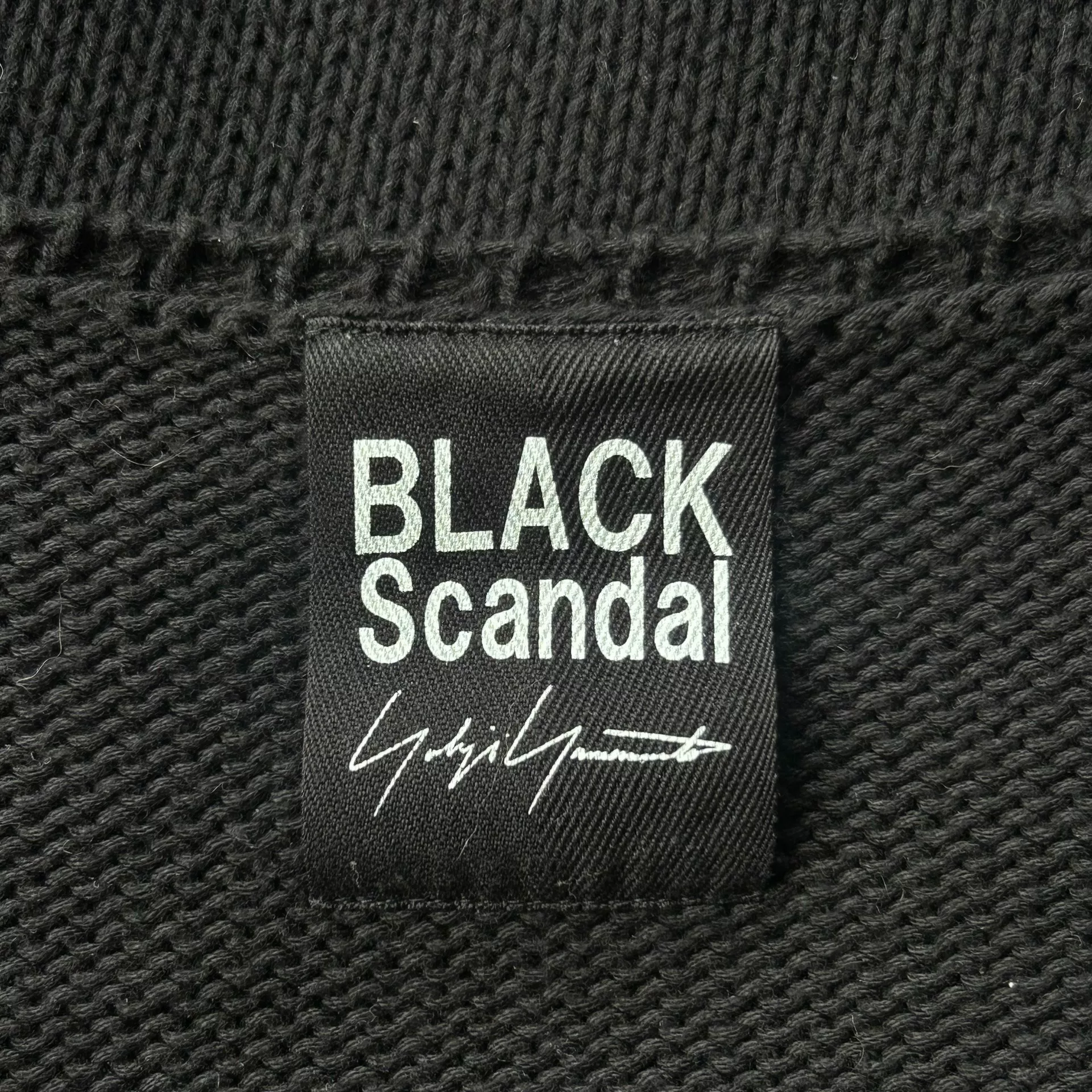 Yohji Yamamoto 2018 AW Spiderweb Sweater — label