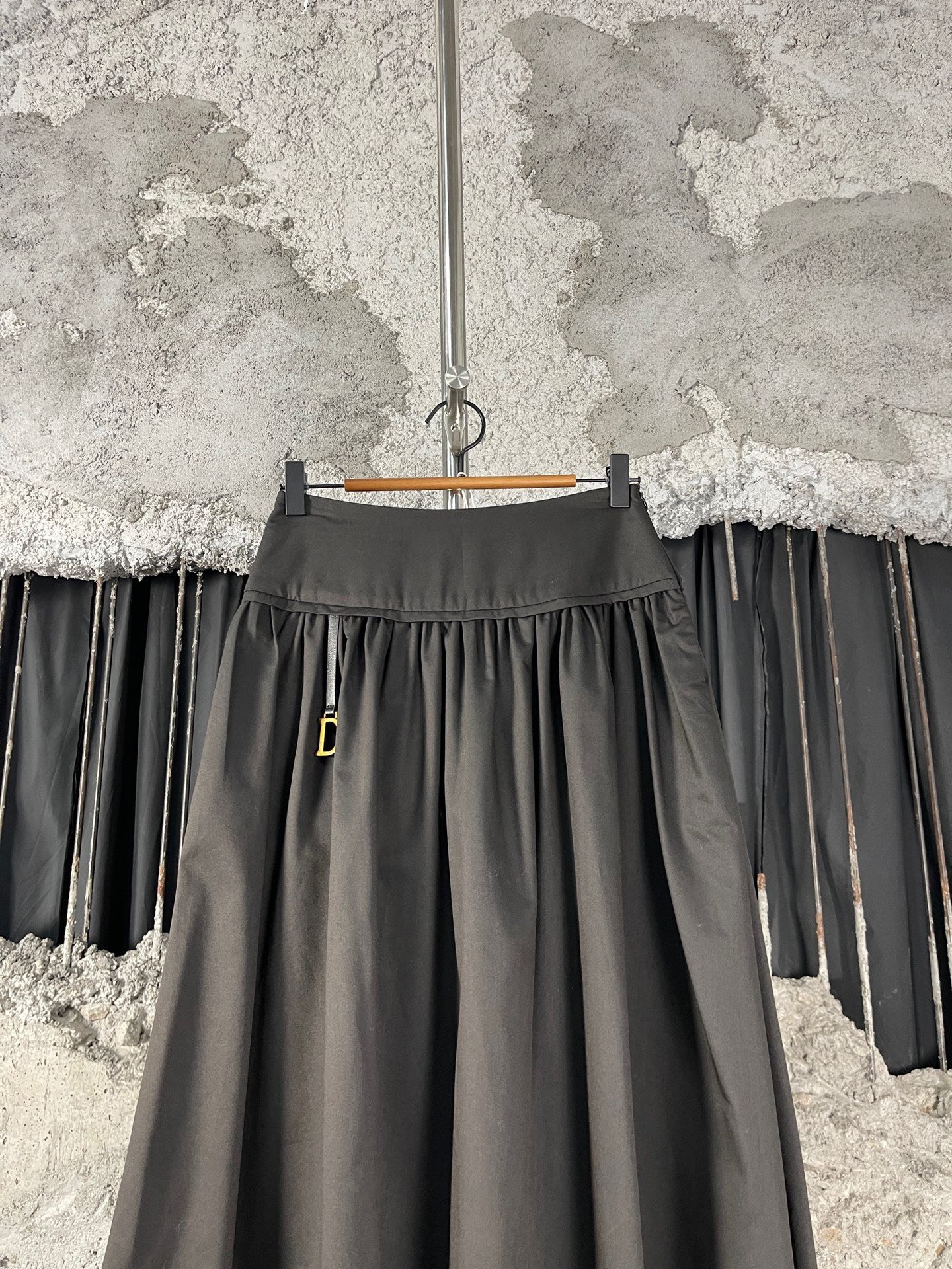 Dior Long Skirt — detail