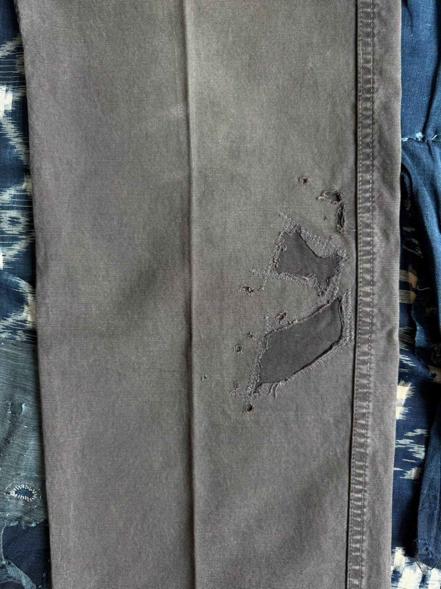 VISVIM 20AW GIFFORD DMGD Pants — detail